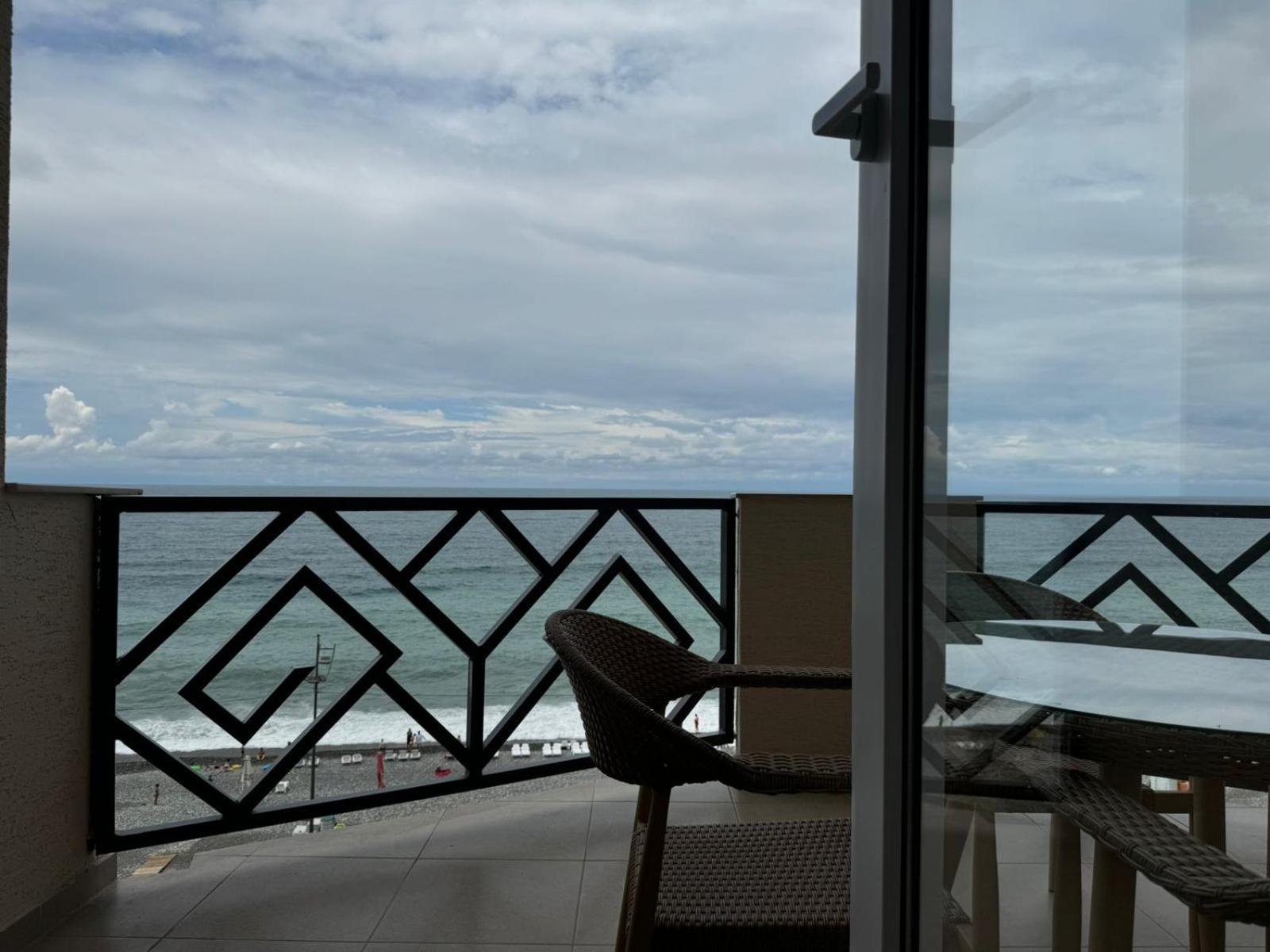 Zura's Sea View Apartments view 5
