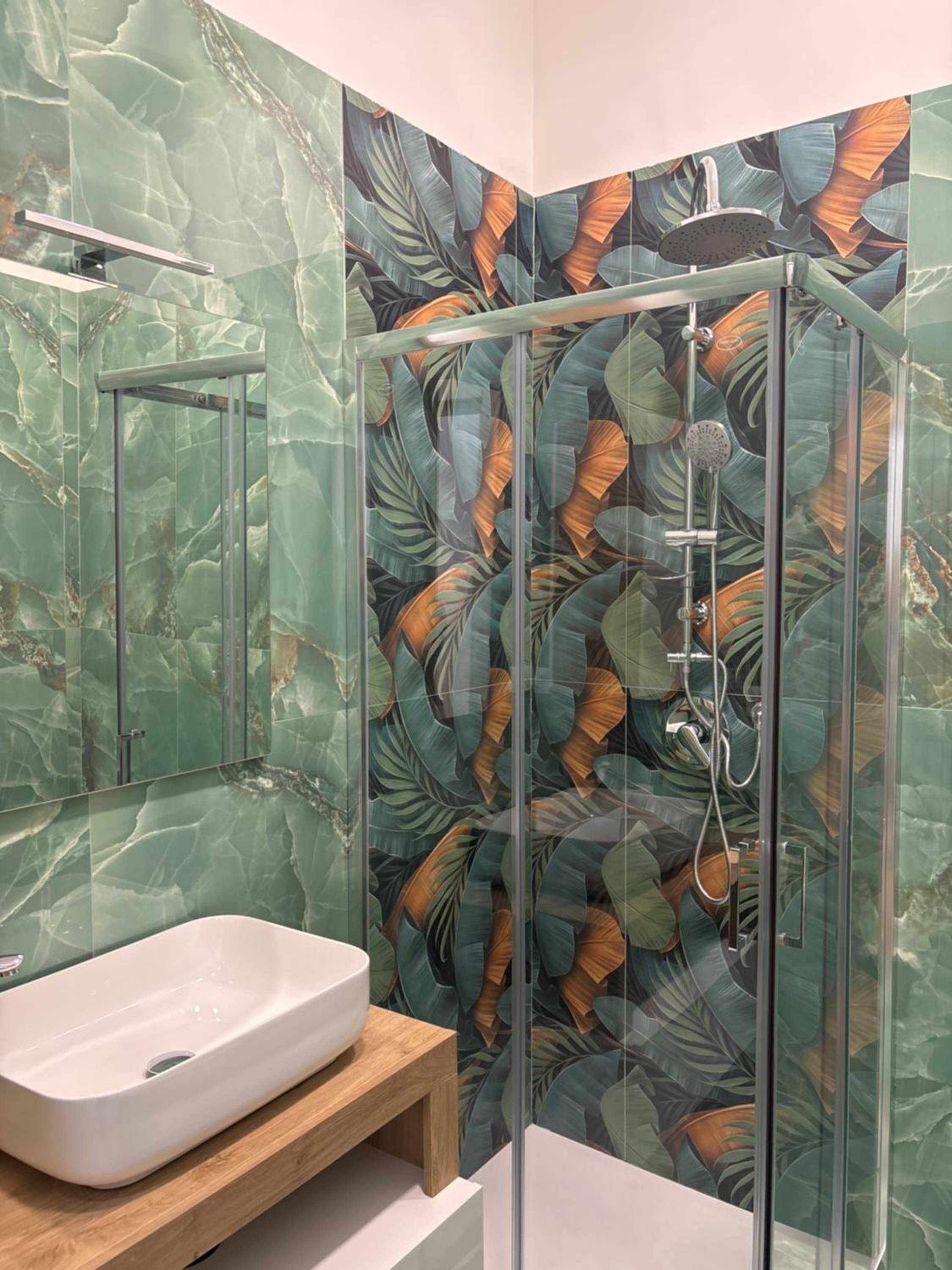 Essentia Home