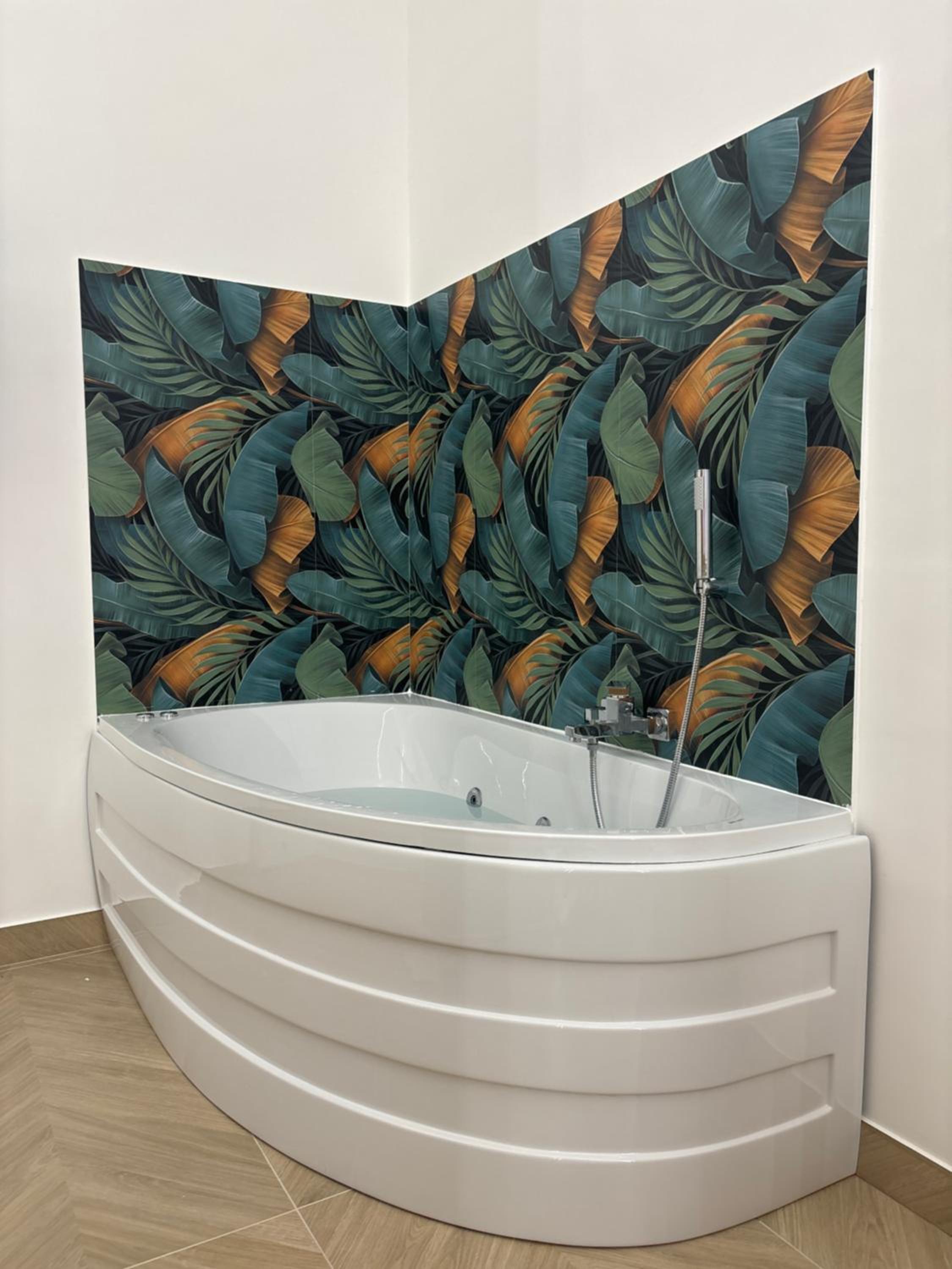 Essentia Home