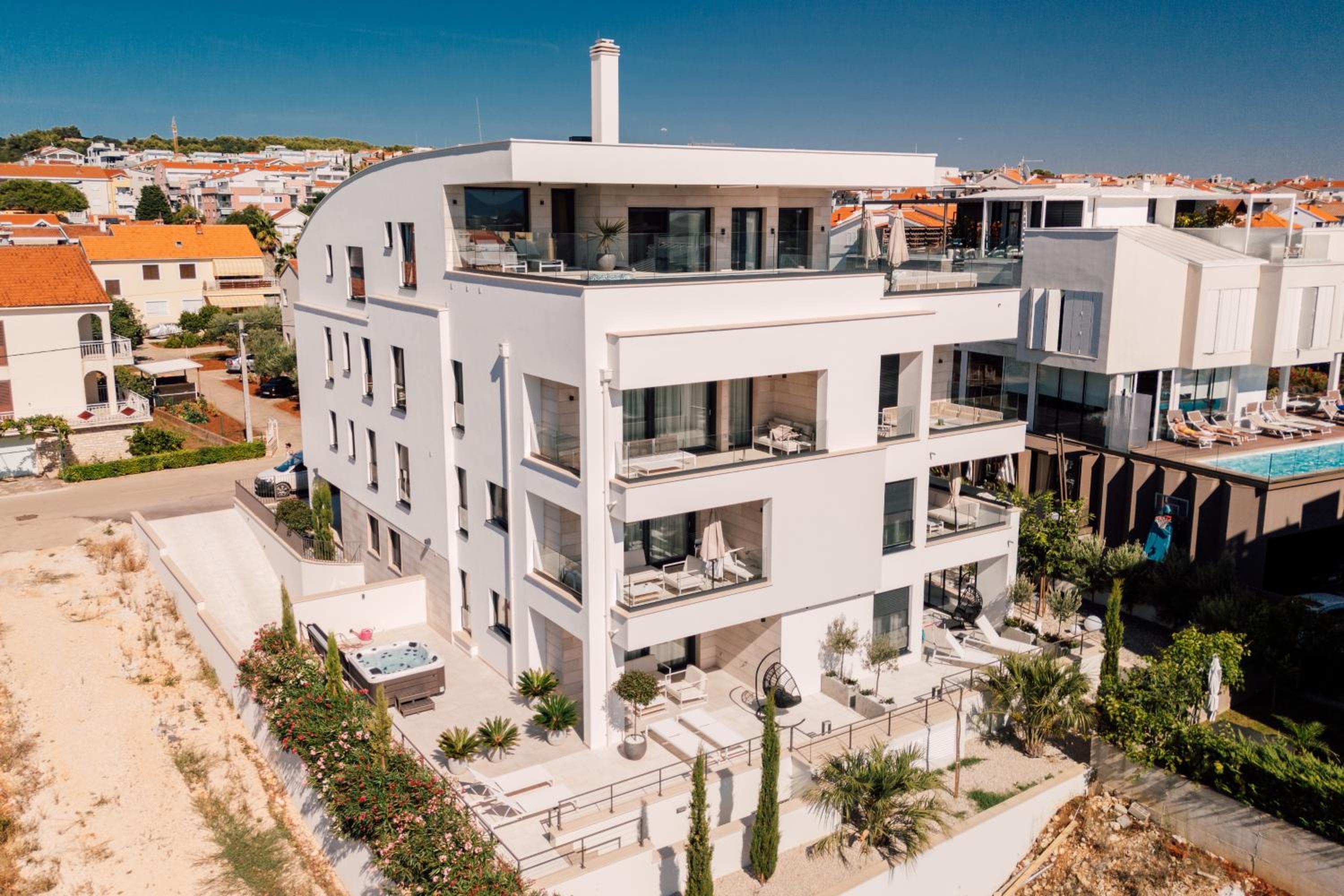 Adria Concept Suites