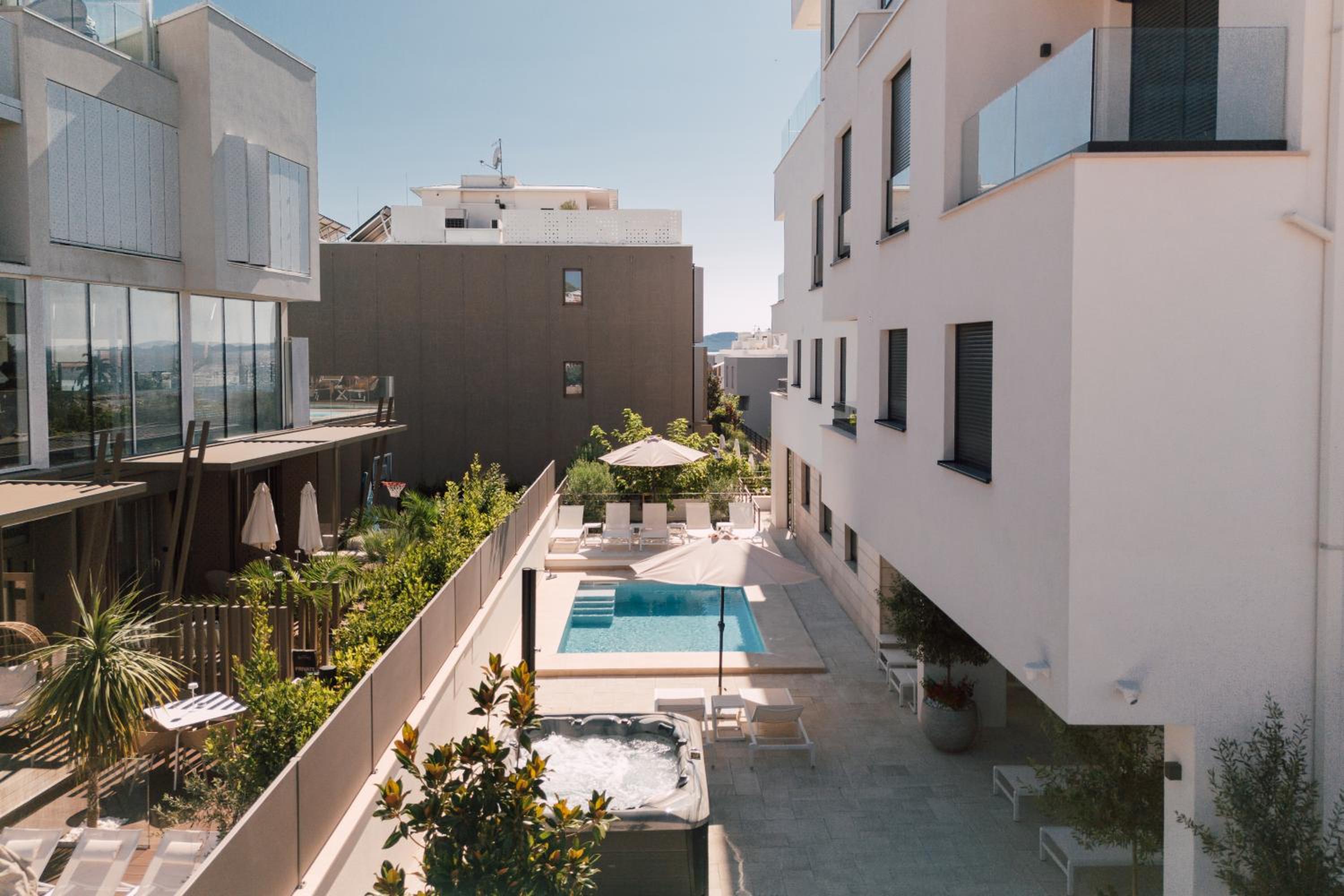 Adria Concept Suites