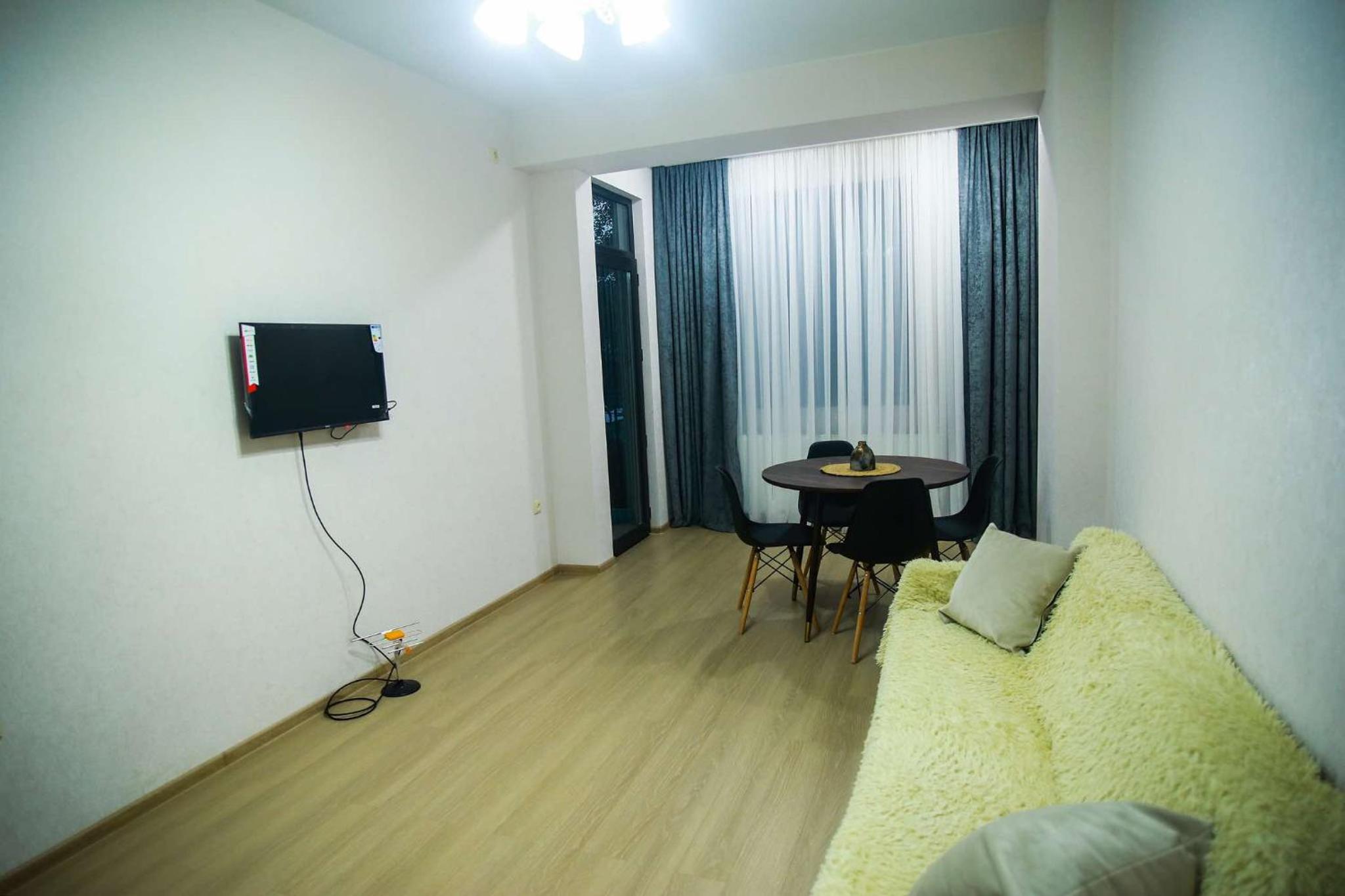 mirian mephe 113a view 5