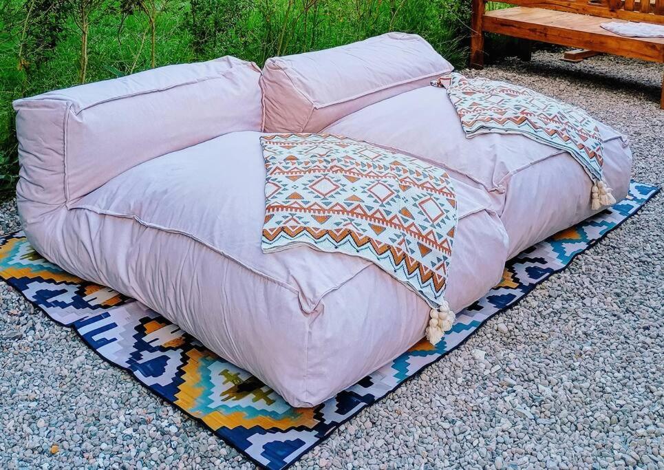 Style Boho Reethaus Wohnung mit SUP und Kanu