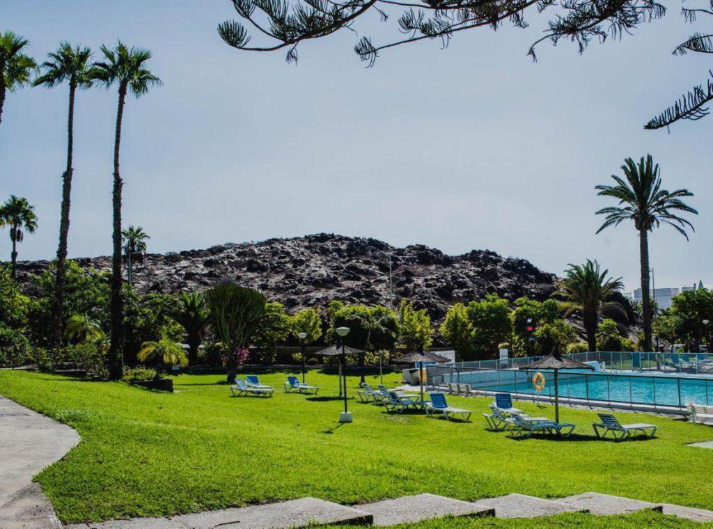 Rocas Rojas Beach Front