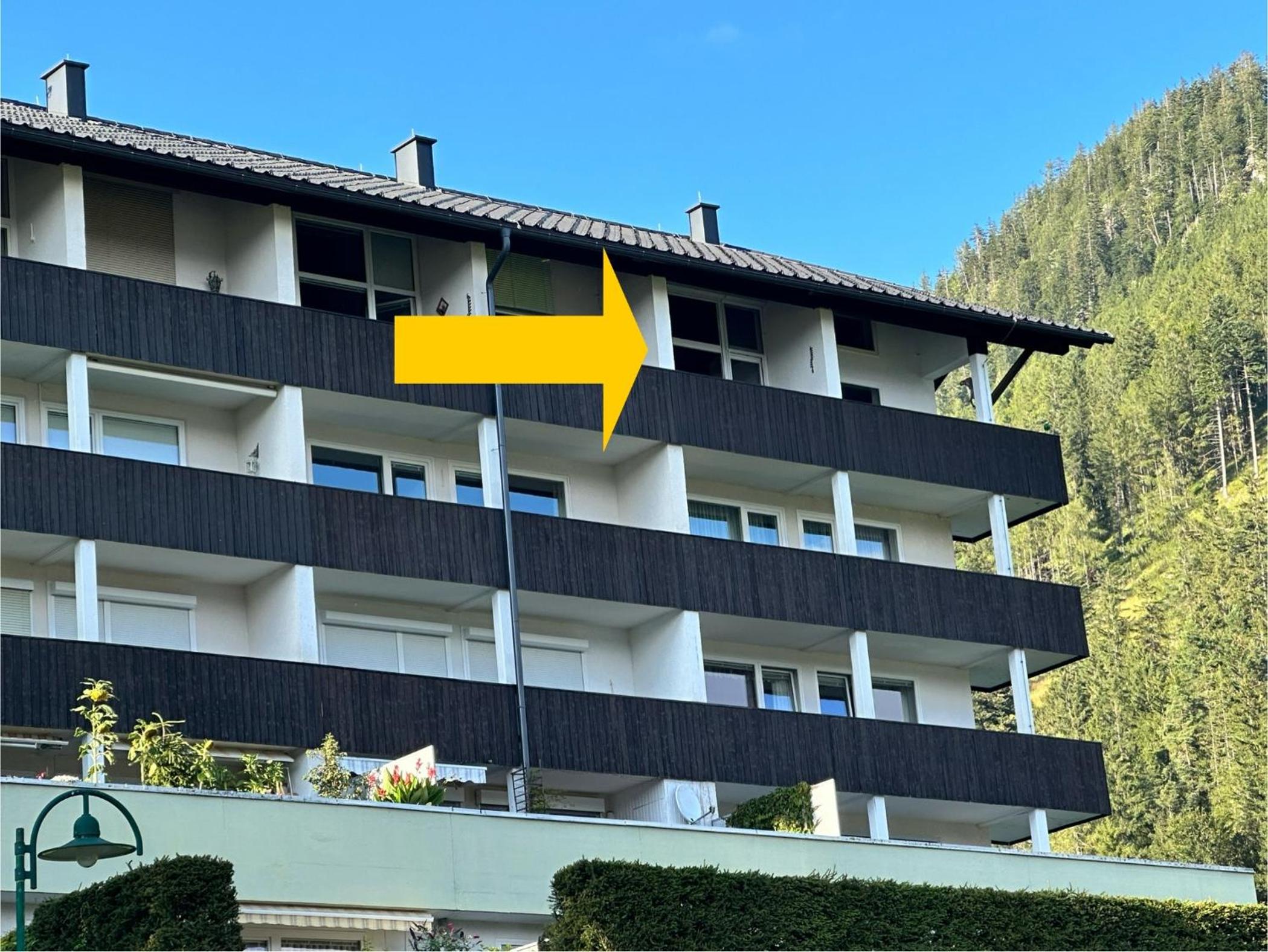 Das Alpenzeit Loft mit Balkon und Grimmingblick