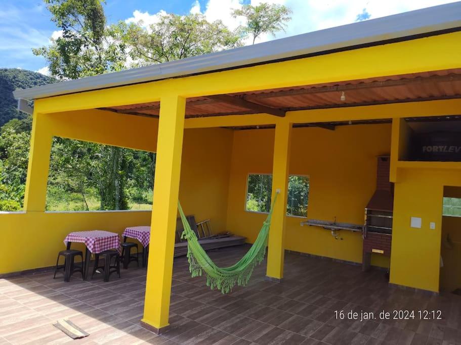 Casa, terraço amplo, até 8 pessoas