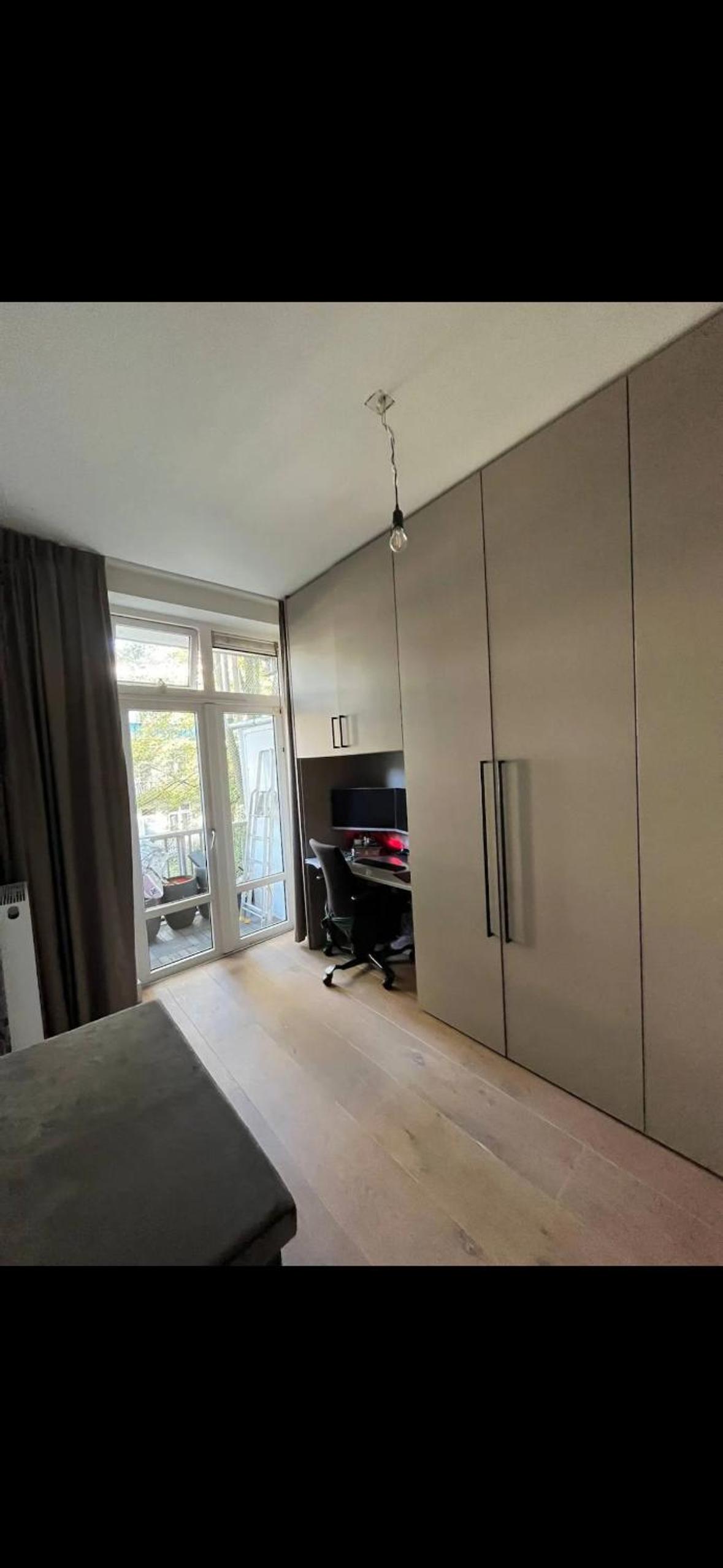 Fully renovated two bedroom apartment in the centre of Amsterdam