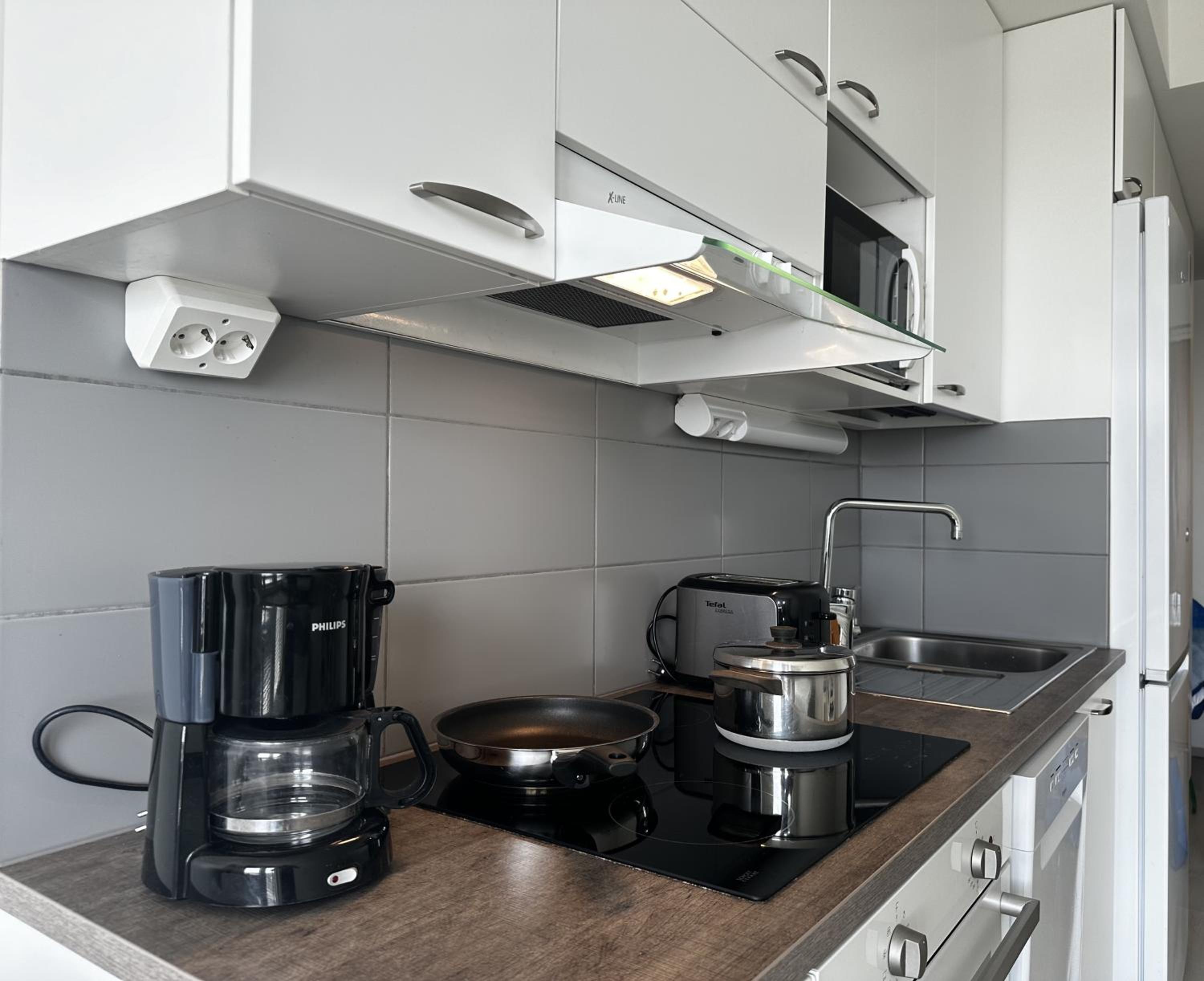 Bright and Cozy Studio apartment