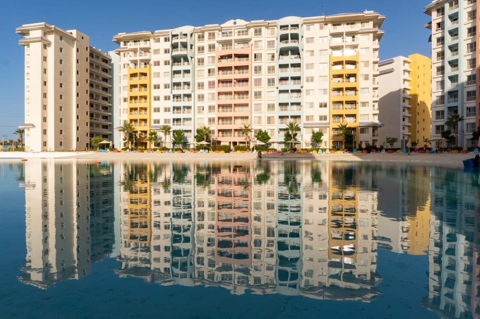 Crystal lagoon Rosa chalet