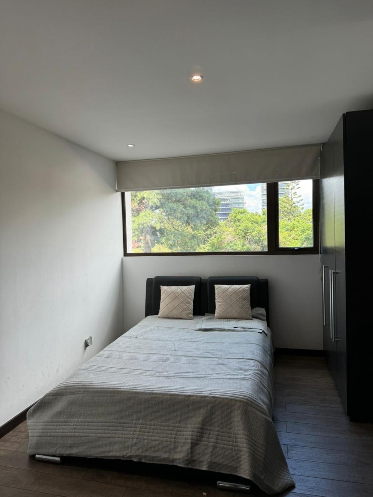 Apartamento lujoso en zona 10, Urbana view 3