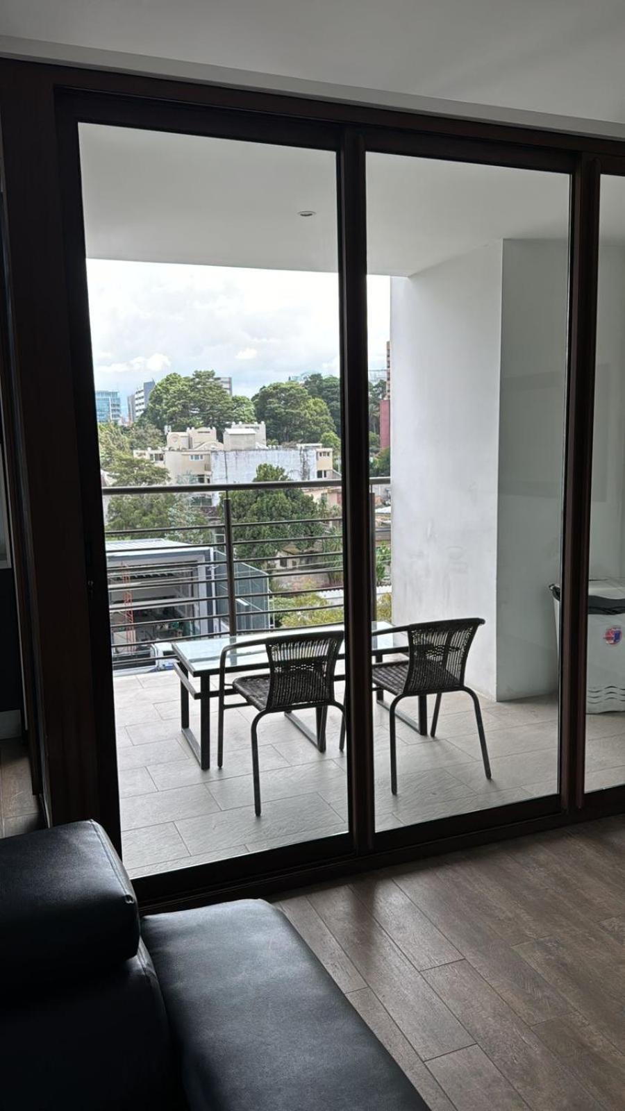 Apartamento lujoso en zona 10, Urbana view 5