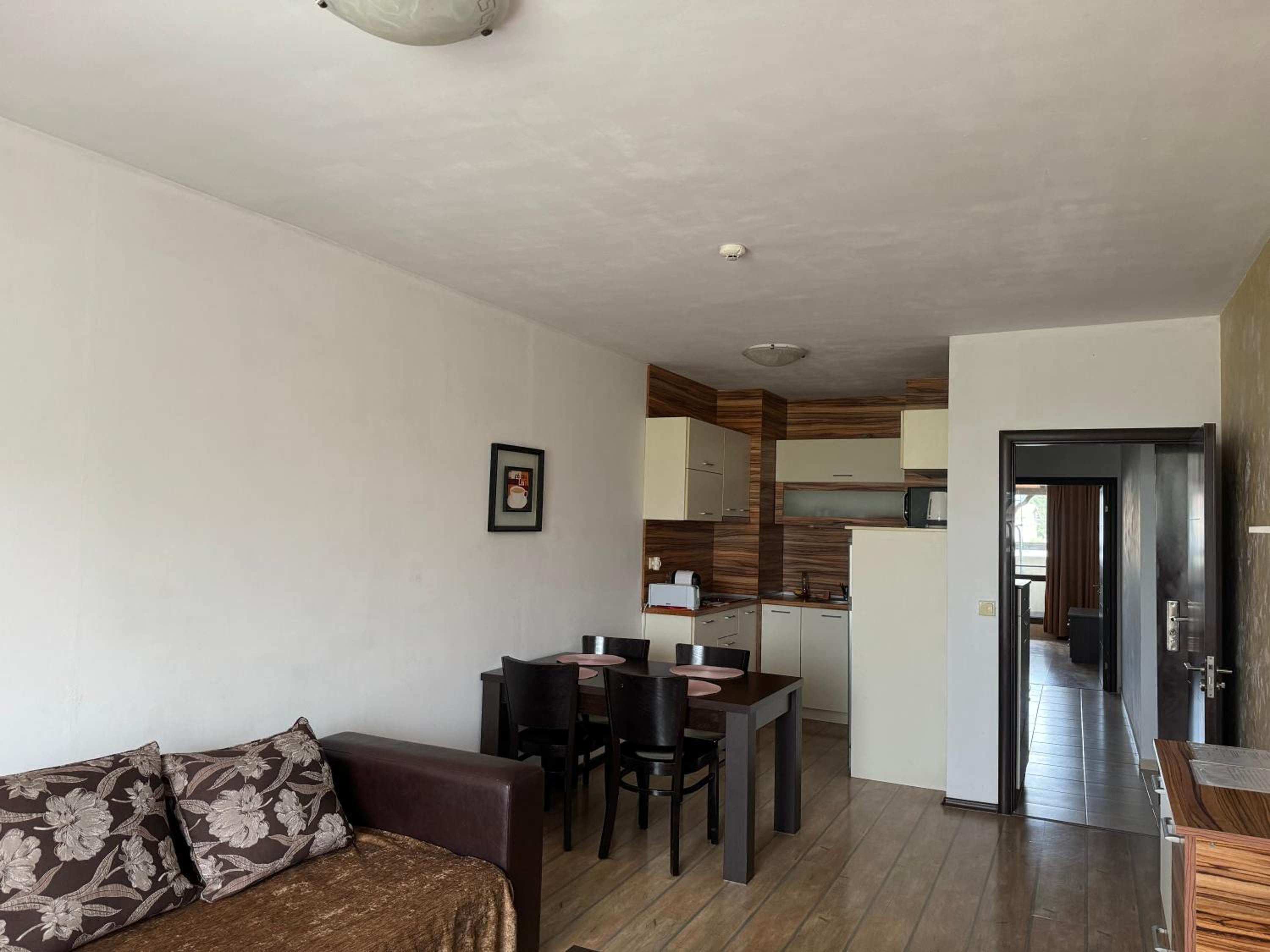 Alpine Lodge Bansko Apartments
