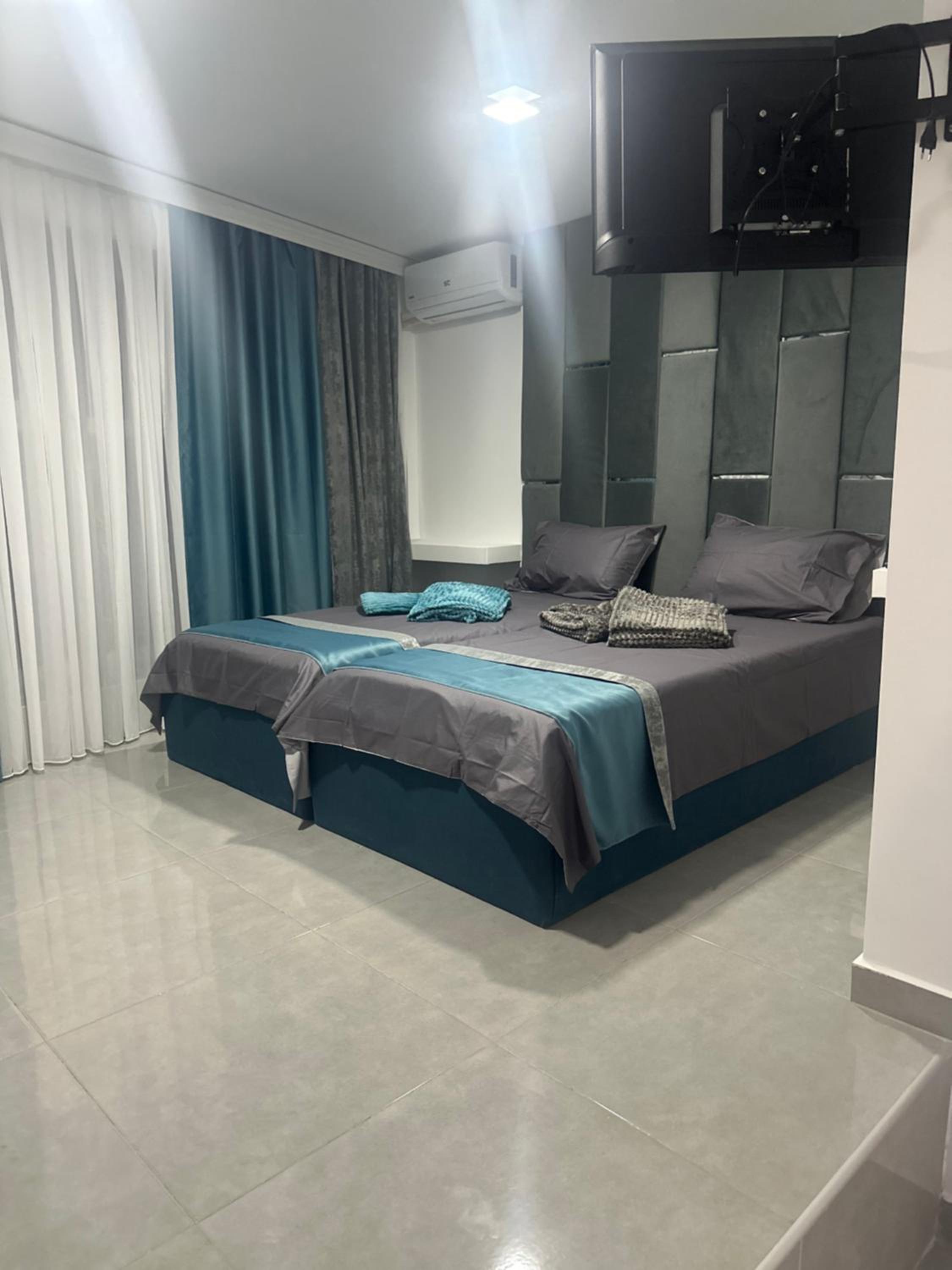 BLuxury apartments view 5