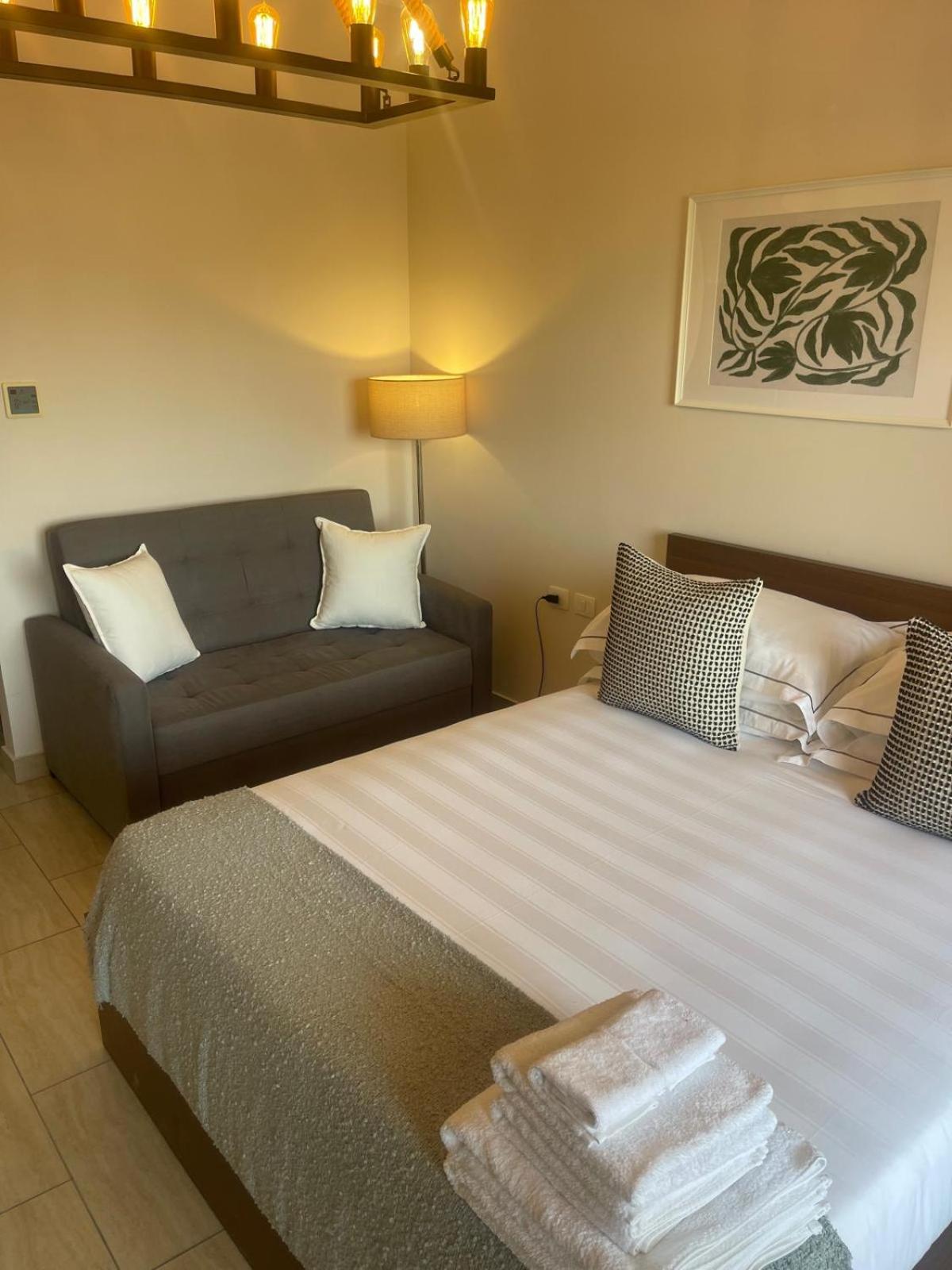 Romantic Apartments Couples Only