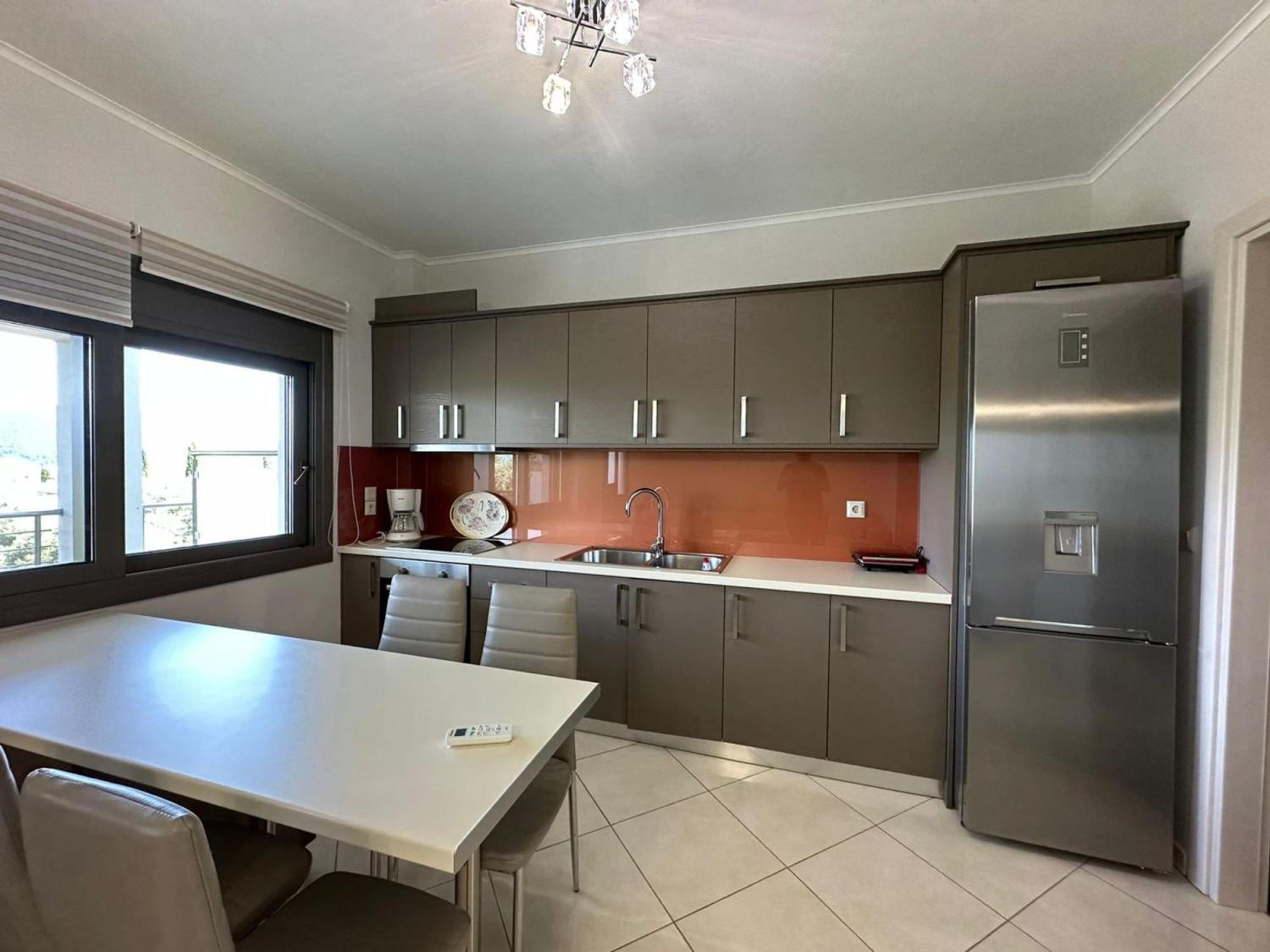 Elpida Luxury Apartments Suites
