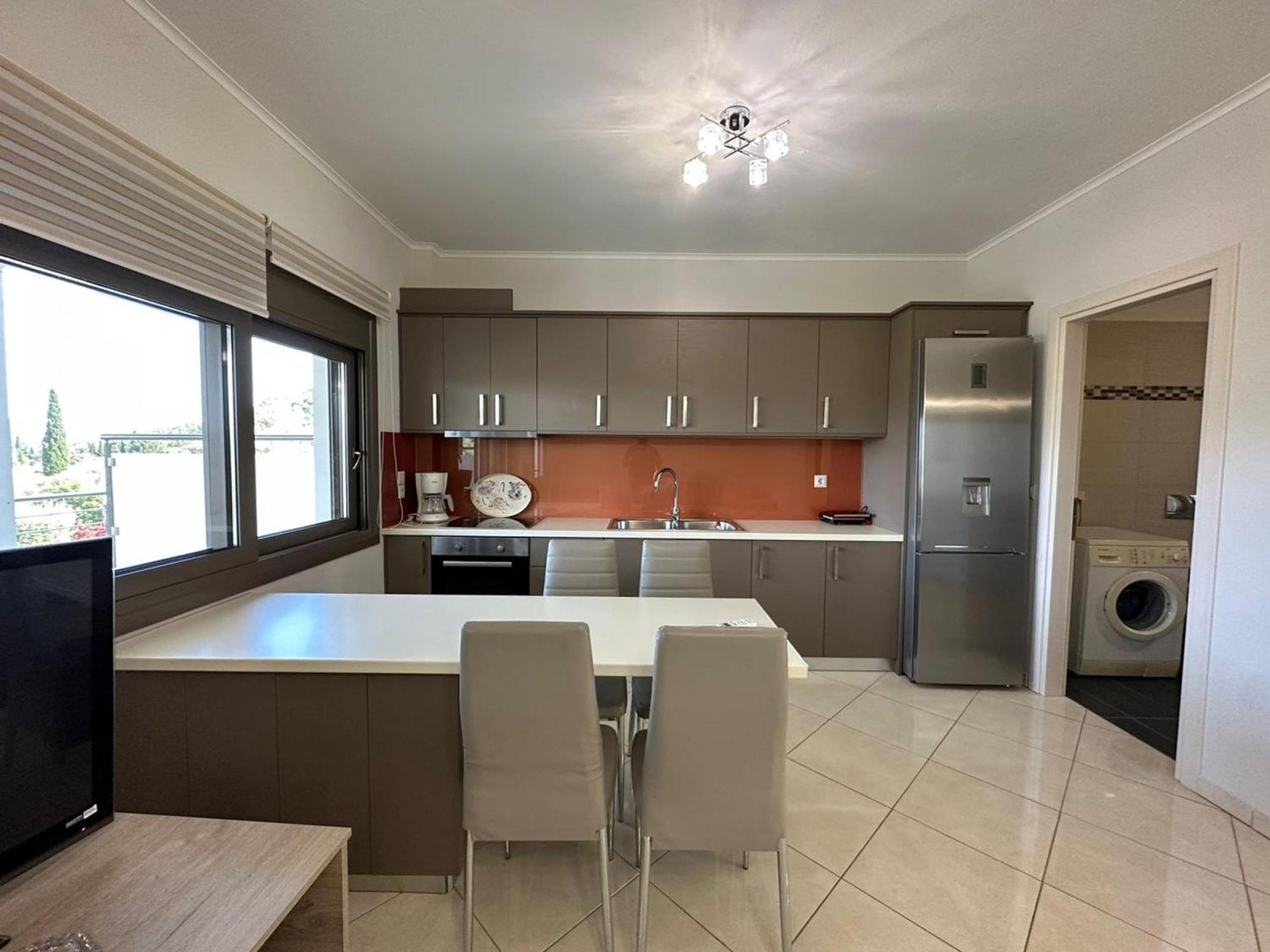 Elpida Luxury Apartments Suites