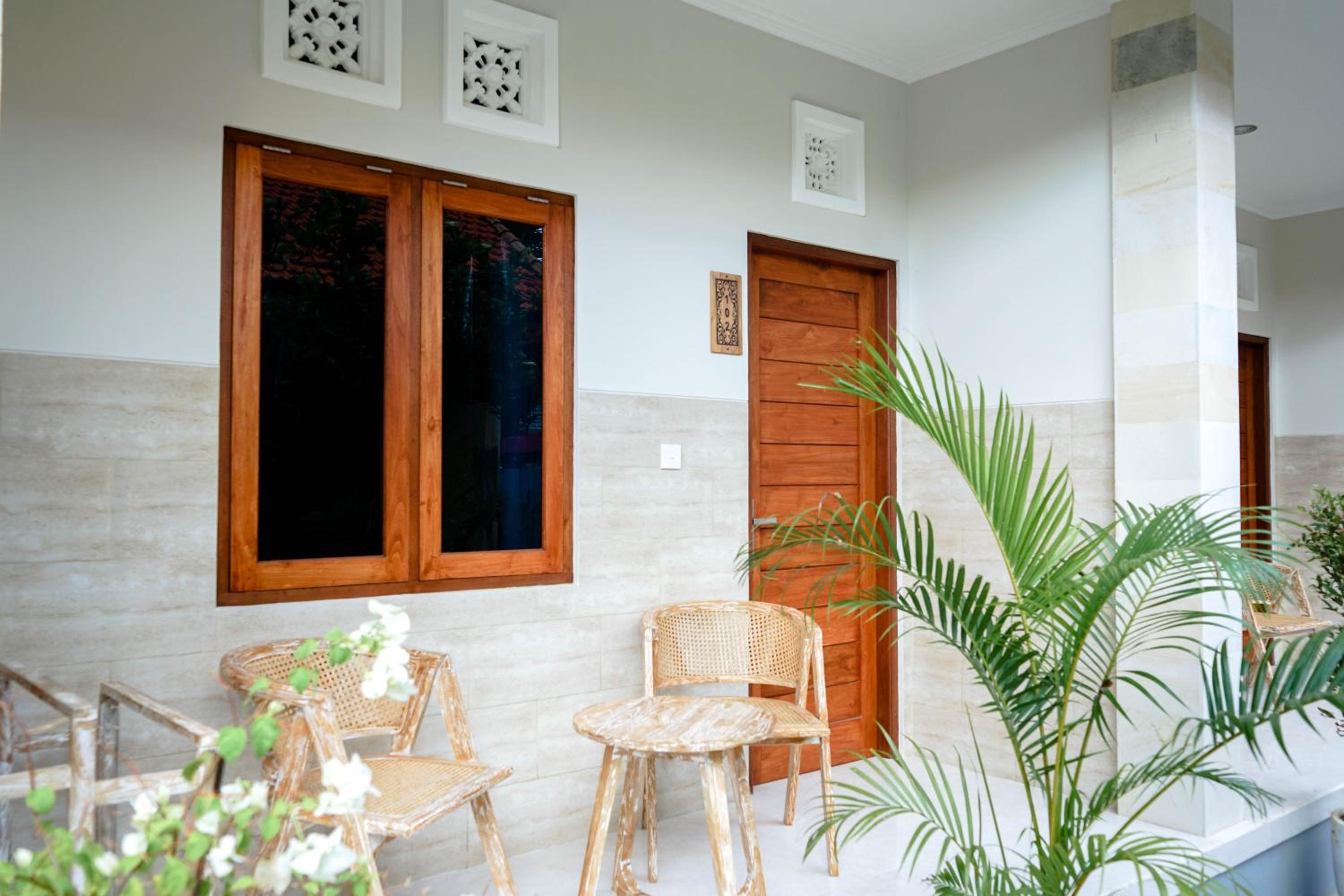 Adhi Homestay