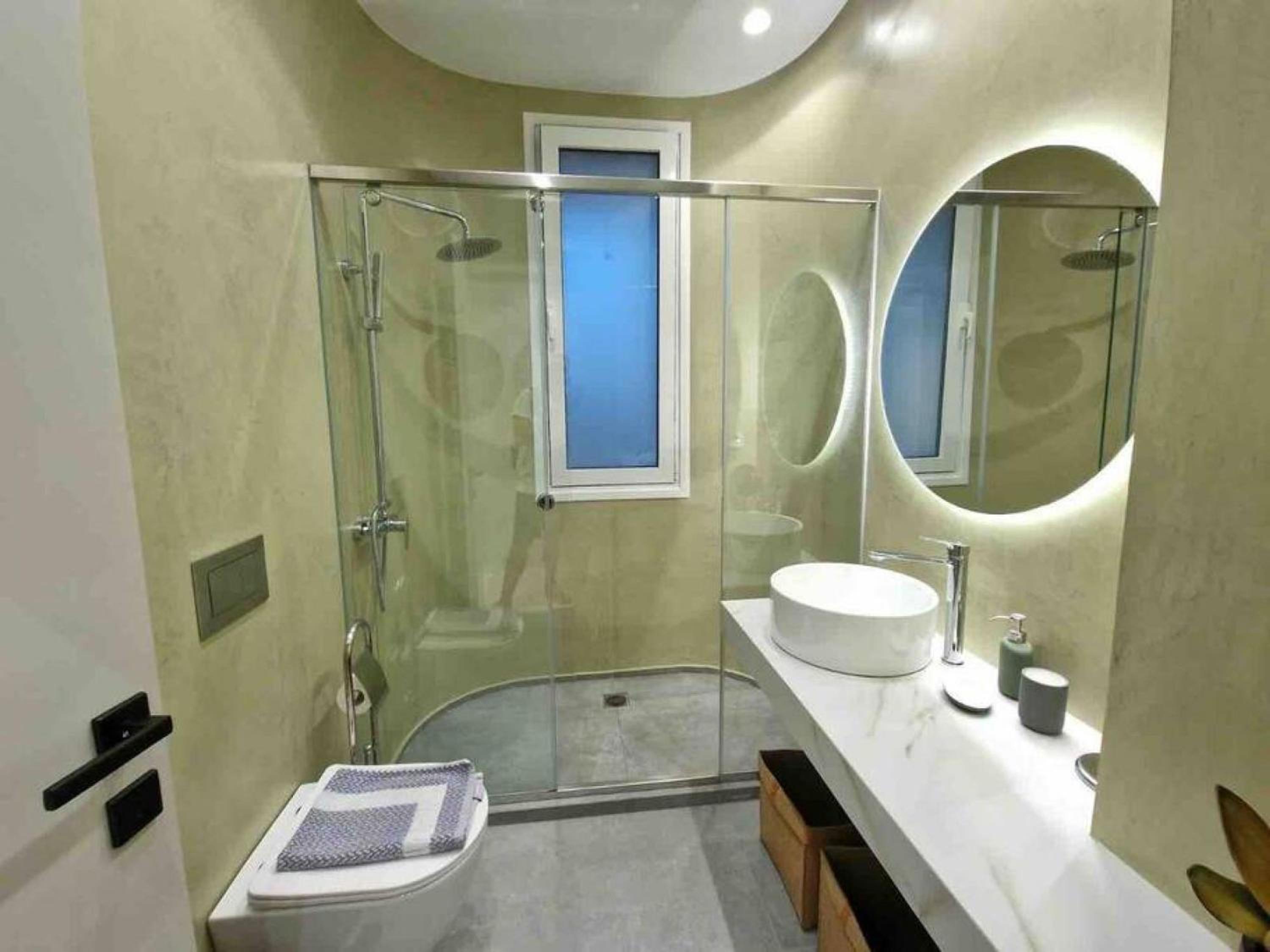 Comfortable Living in Athens 2BR Apartment