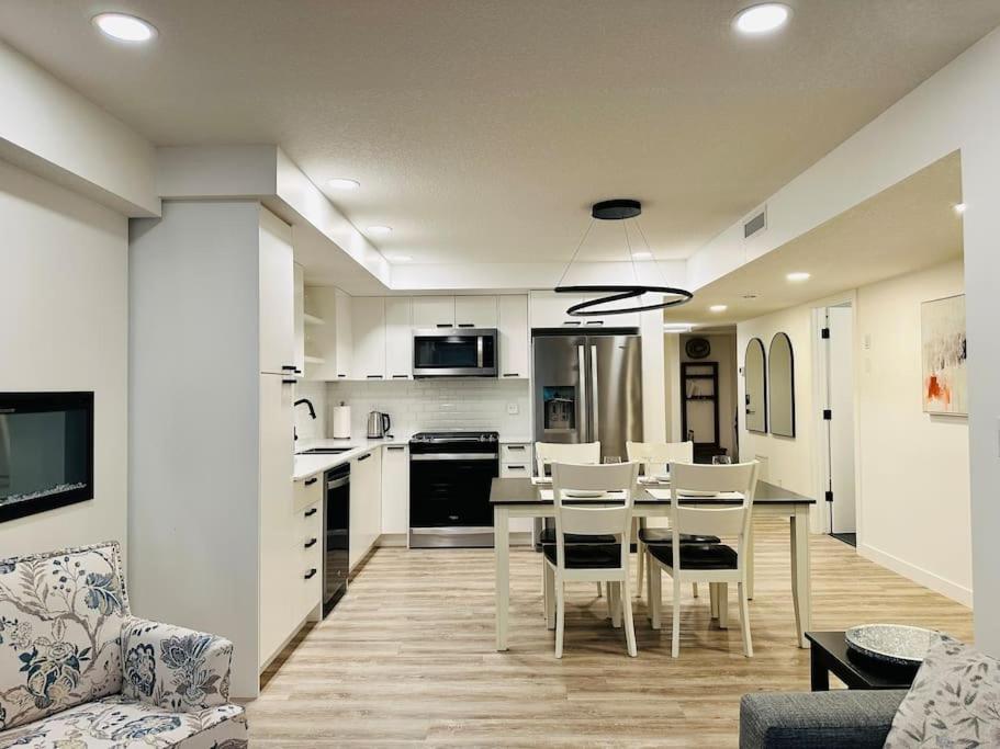 T202 BRAND NEW! The Mountain's Call- Mountain View Stay