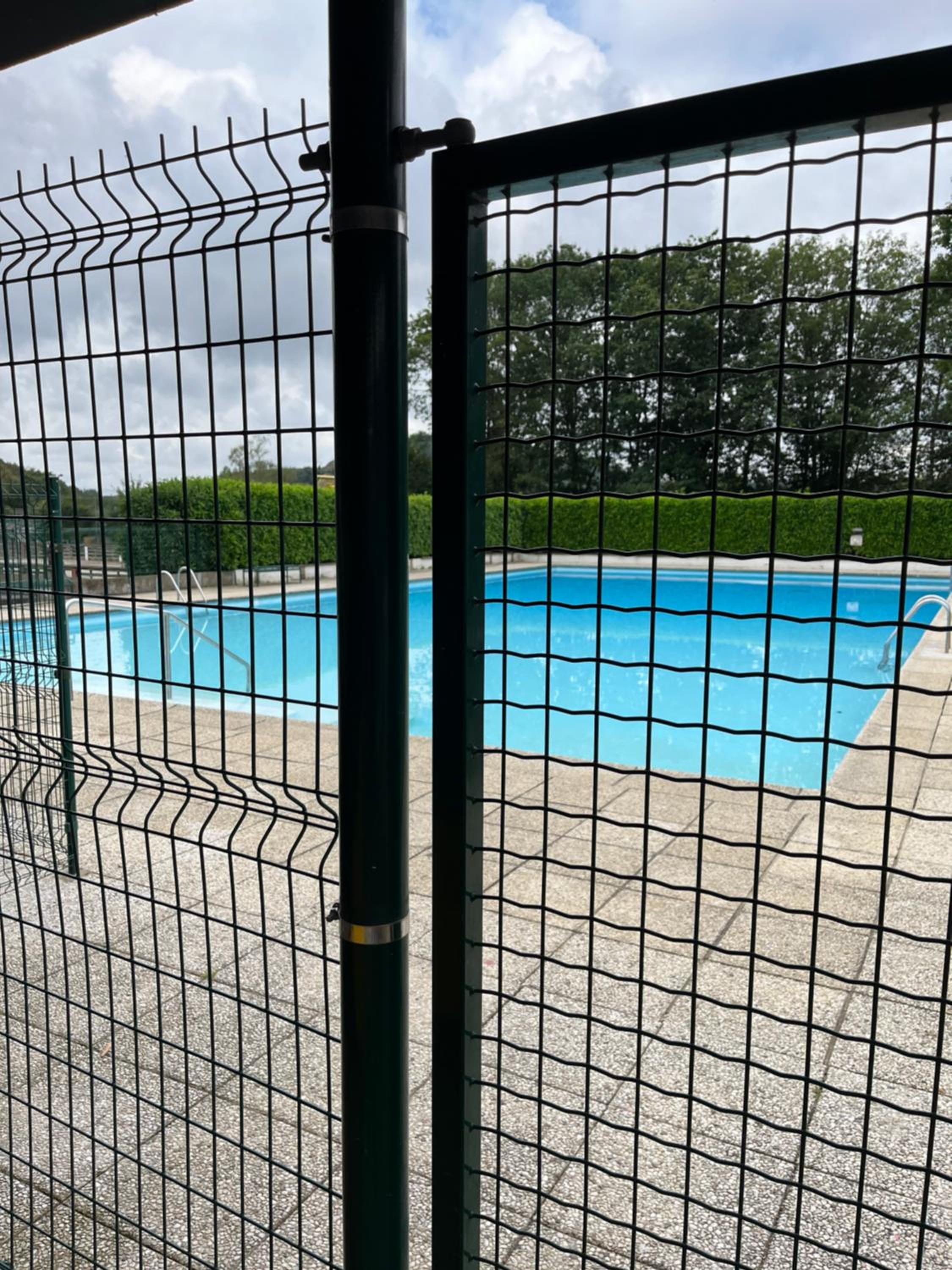 Chalet Charmant Monika avec Piscine