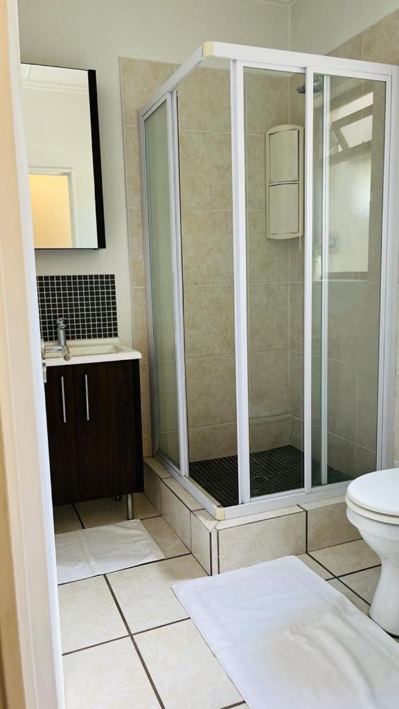Elegant studio apartment view 3
