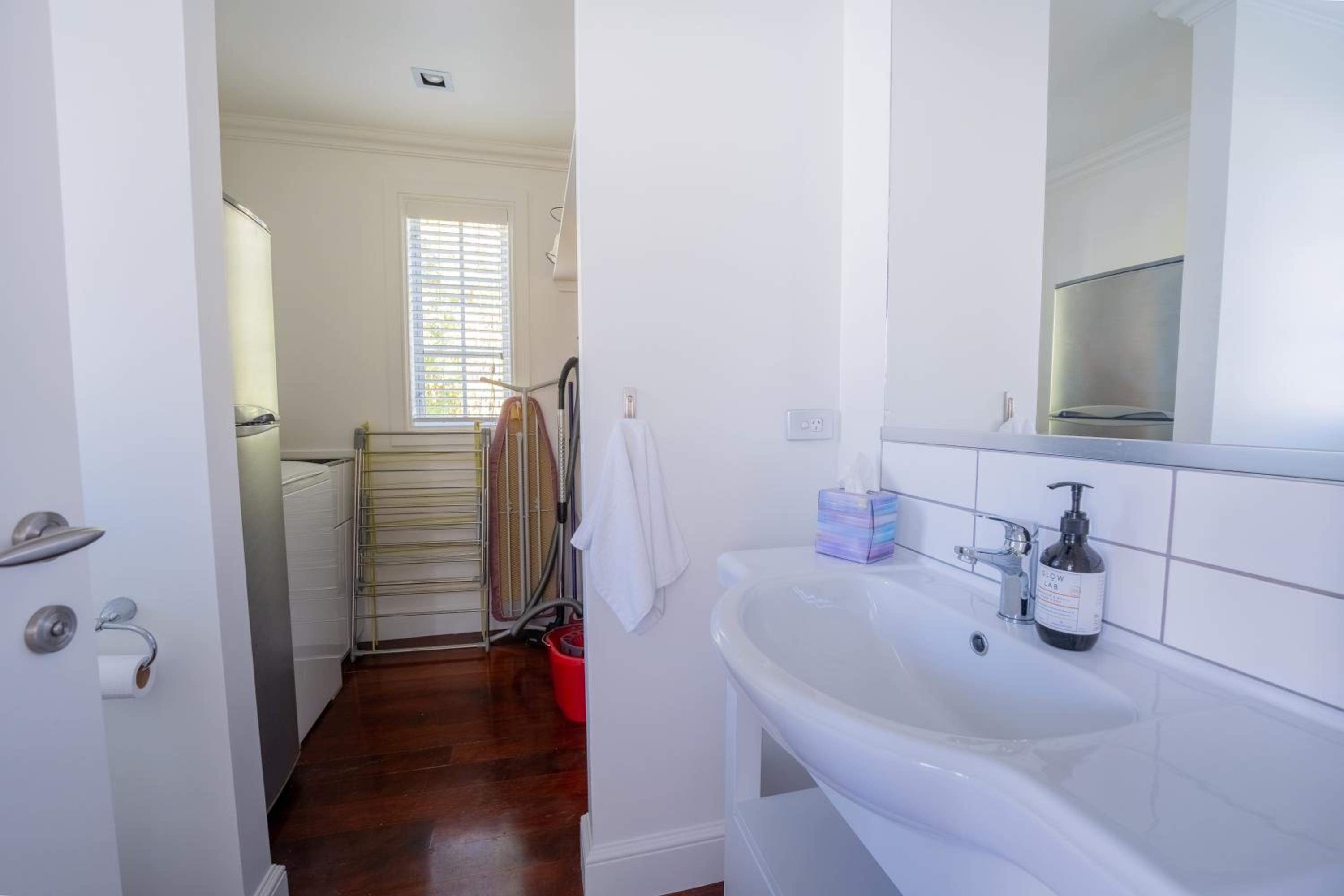 Mototui Cottage 2 or 3 Bedroom - Russell Cottages