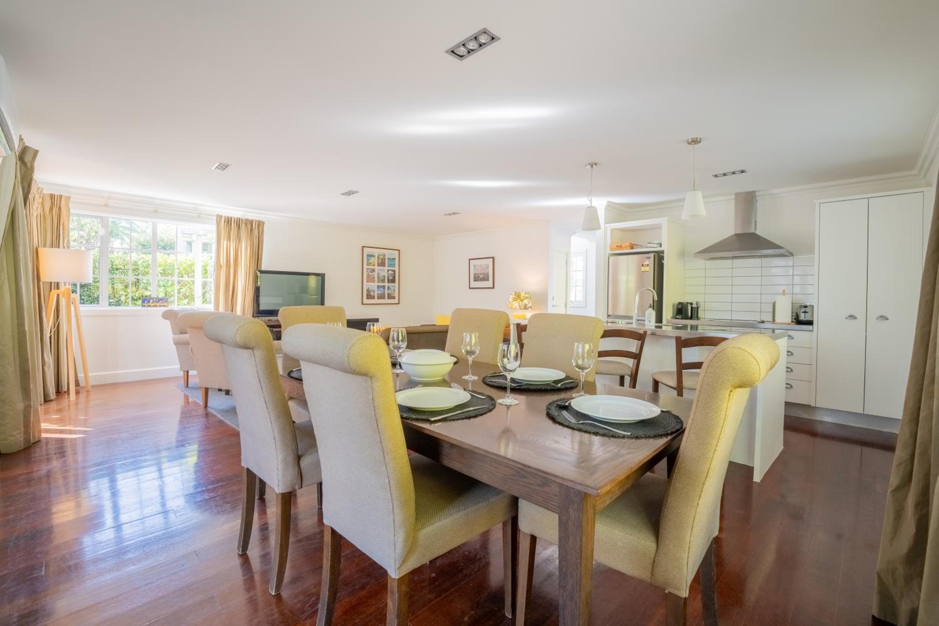 Mototui Cottage 2 or 3 Bedroom - Russell Cottages