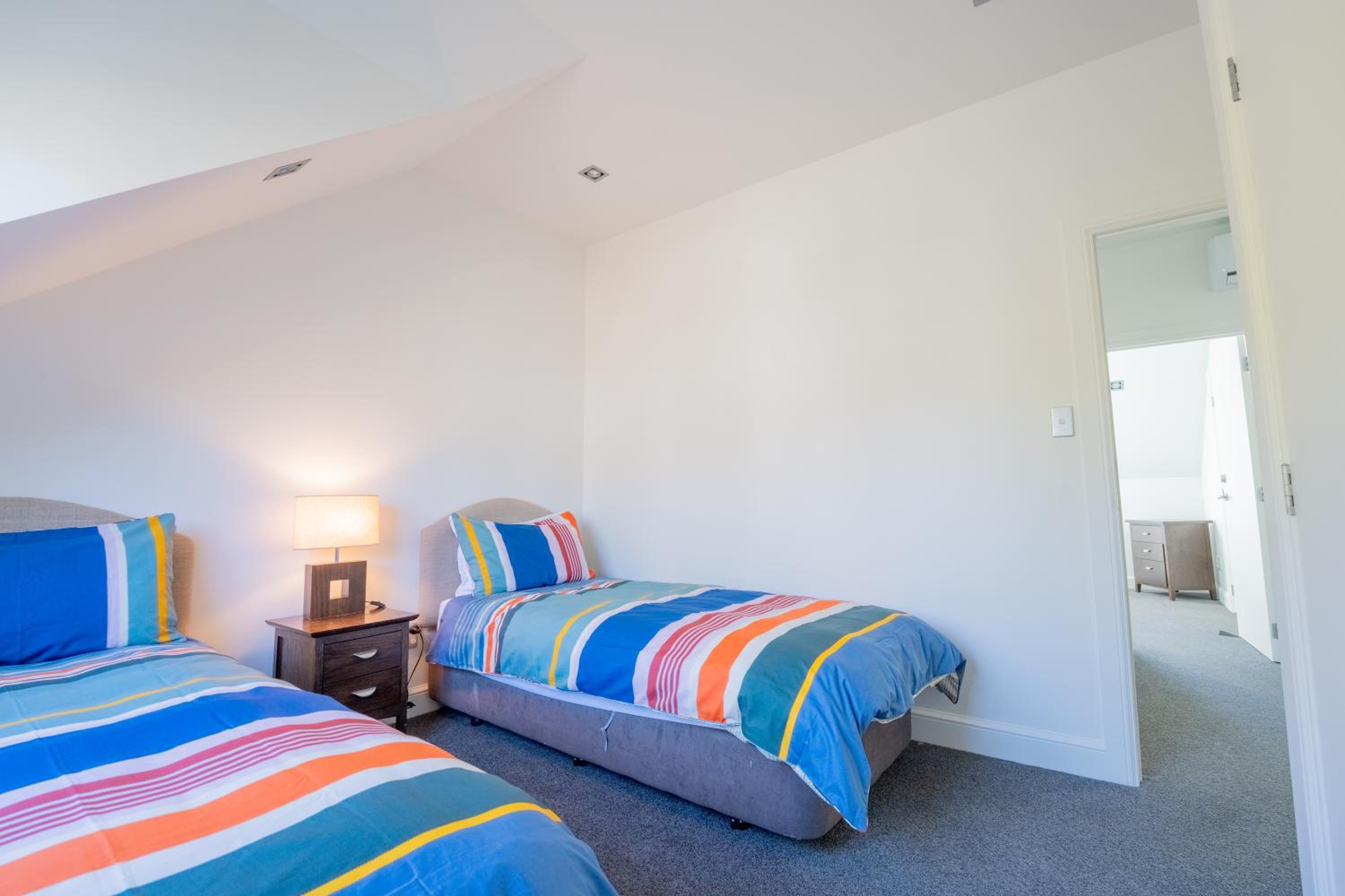Mototui Cottage 2 or 3 Bedroom - Russell Cottages