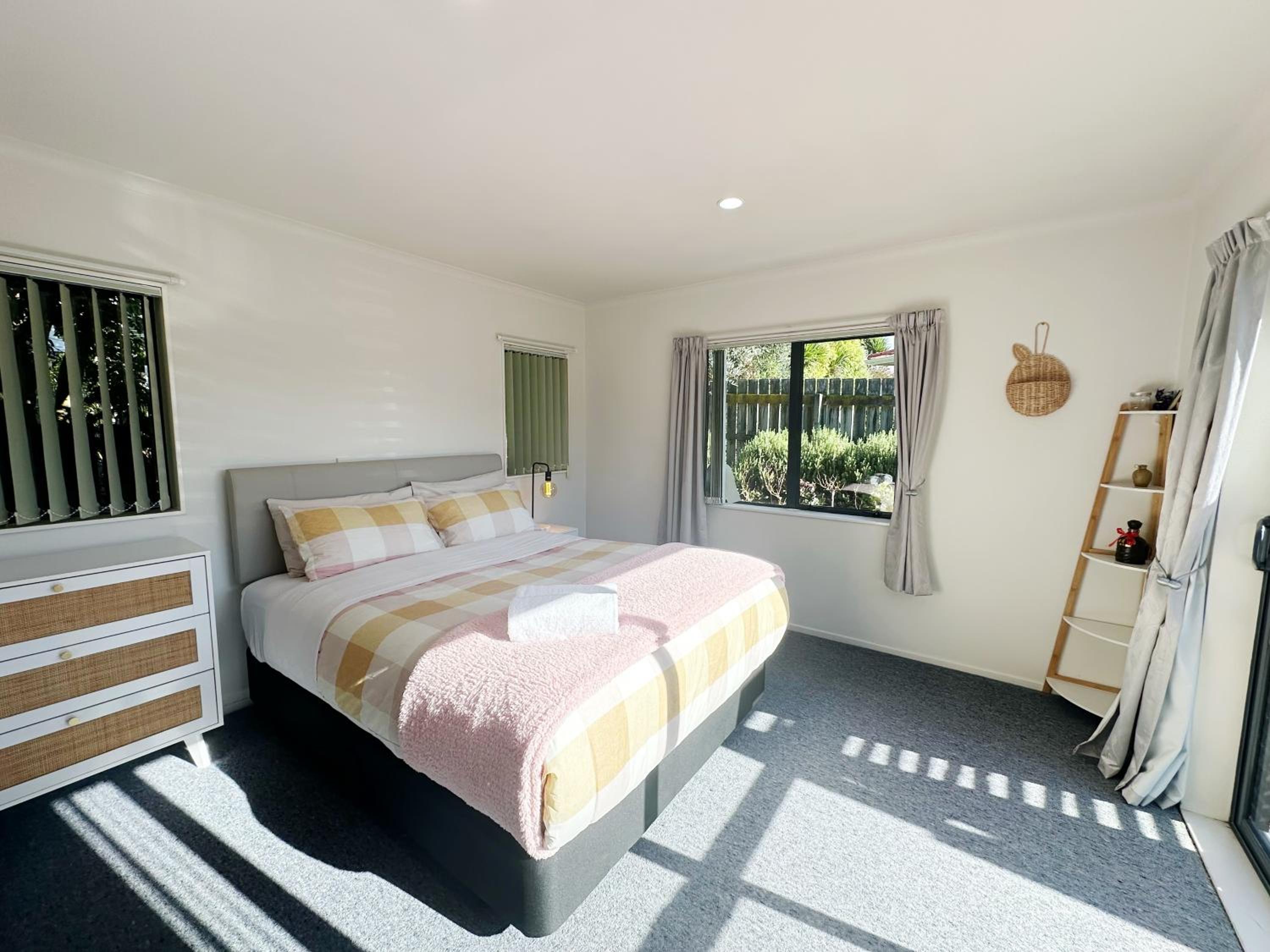 Comfort 3 bedrooms house near Redwood
