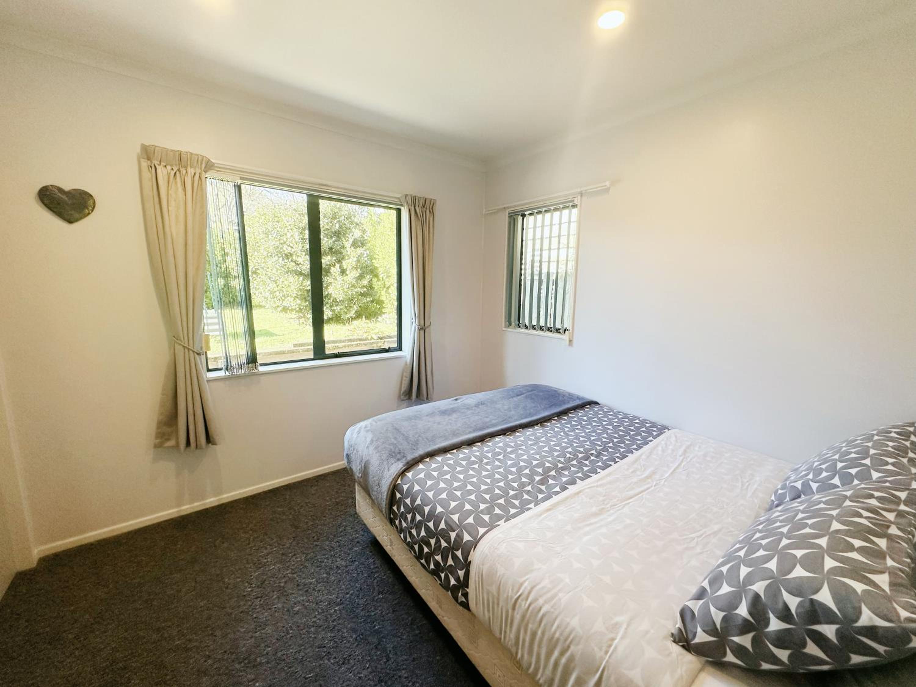 Comfort 3 bedrooms house near Redwood