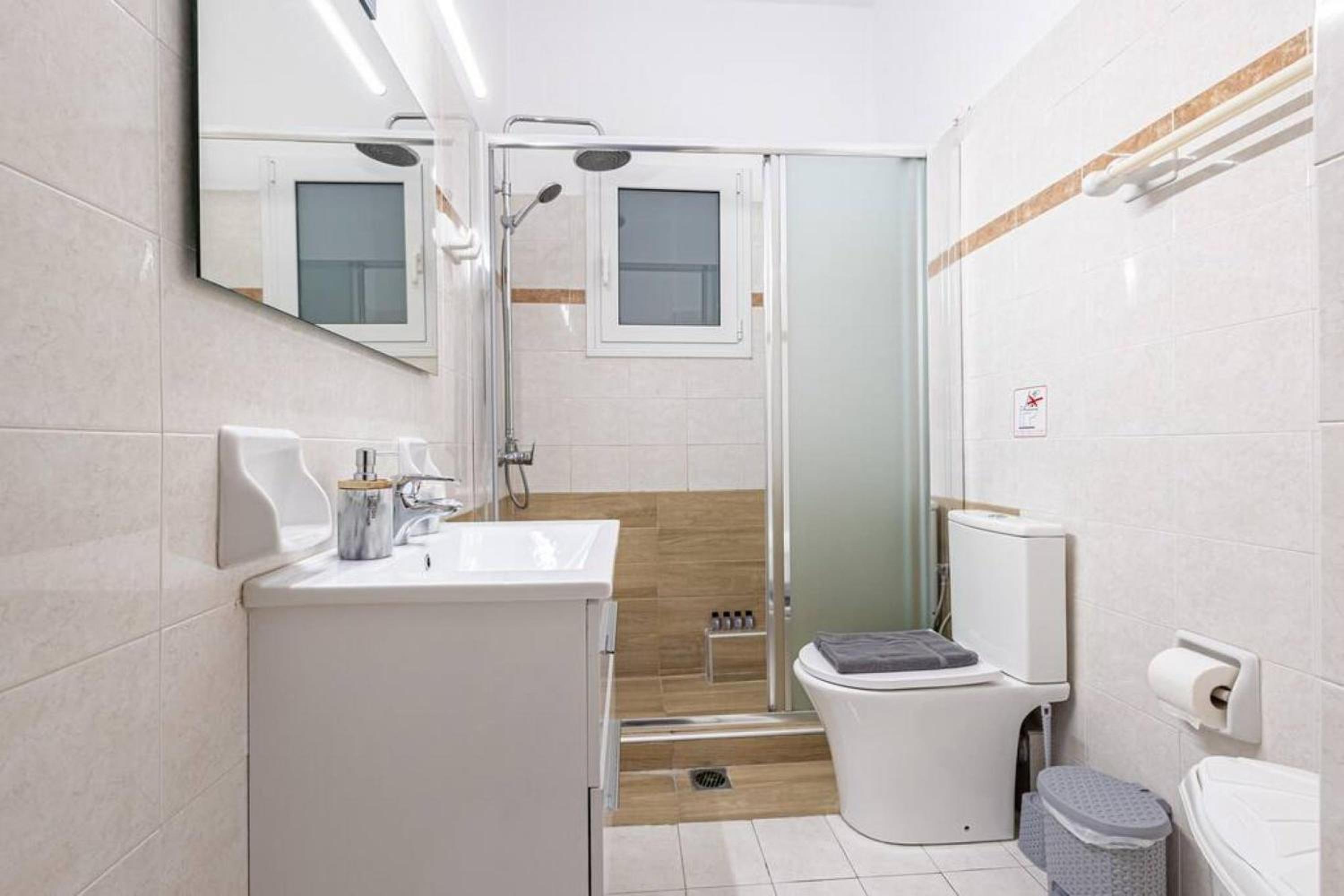 Acropolis Stylish 2BR Apartment - Center of Athens photo 2
