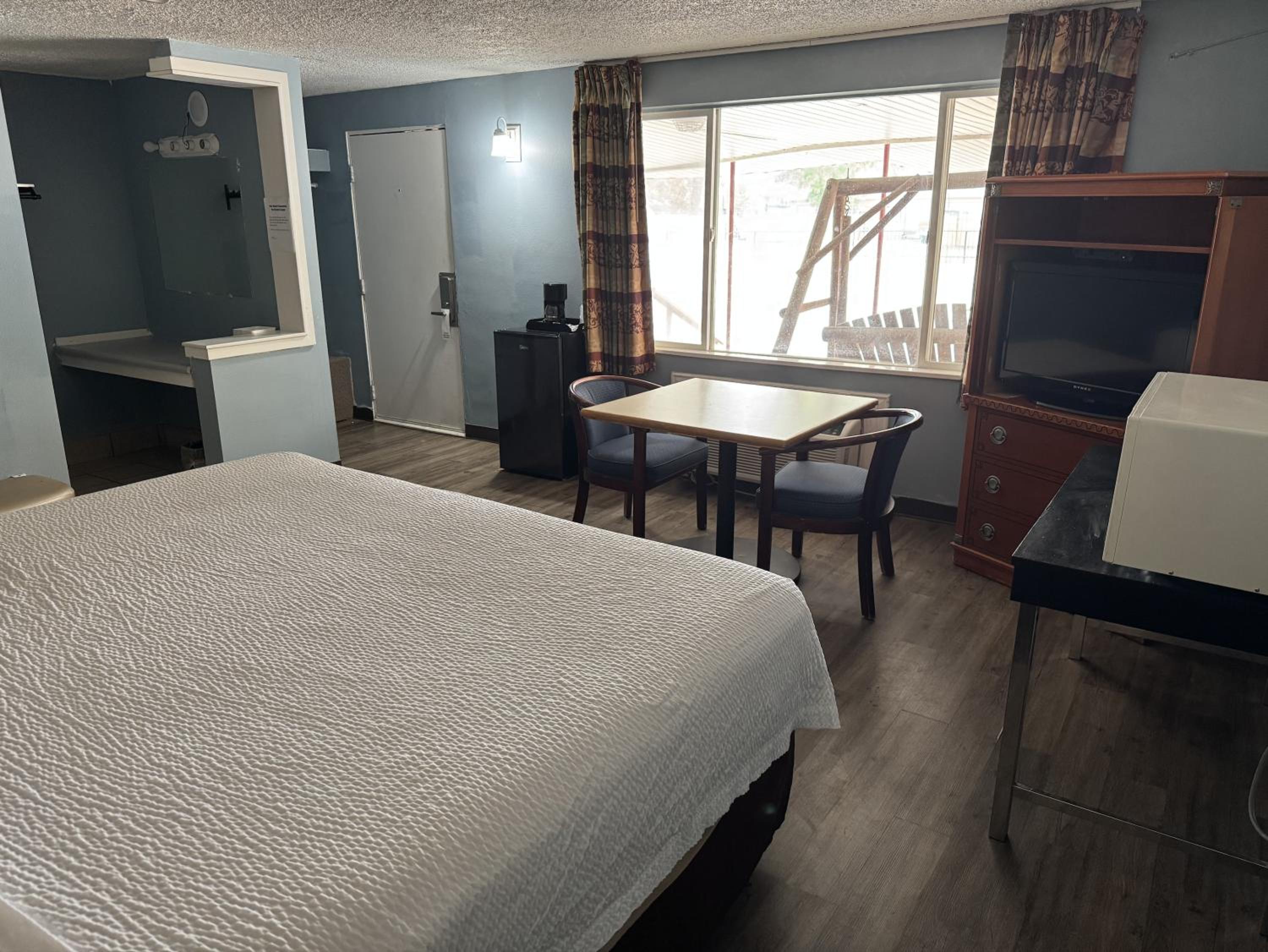 Safari Motel