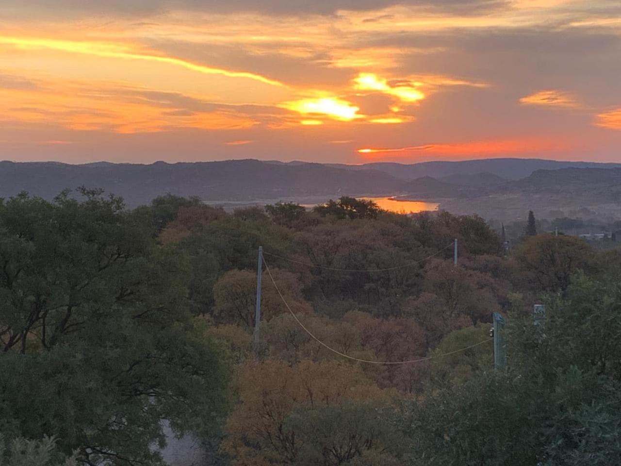 Exclusiva Propiedad con vista al Cerro Uritorco, Barrio Residencial, Capilla Del Monte