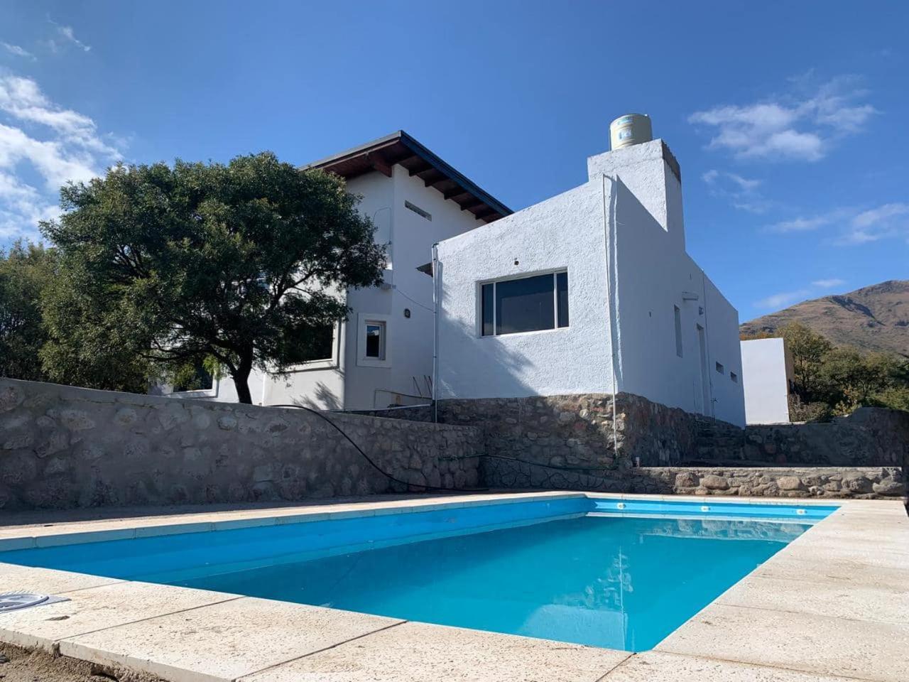 Exclusiva Propiedad con vista al Cerro Uritorco, Barrio Residencial, Capilla Del Monte