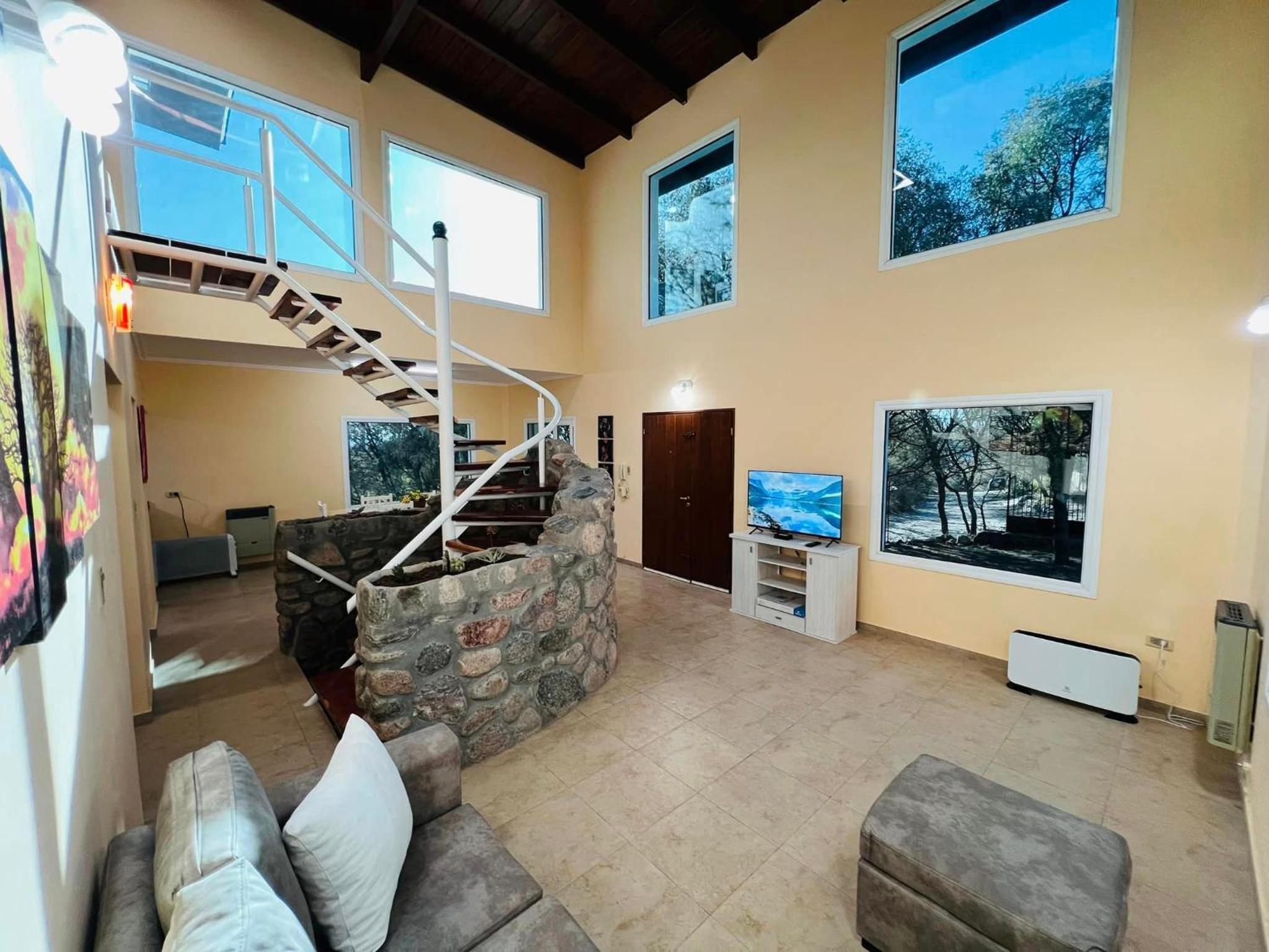 Exclusiva Propiedad con vista al Cerro Uritorco, Barrio Residencial, Capilla Del Monte