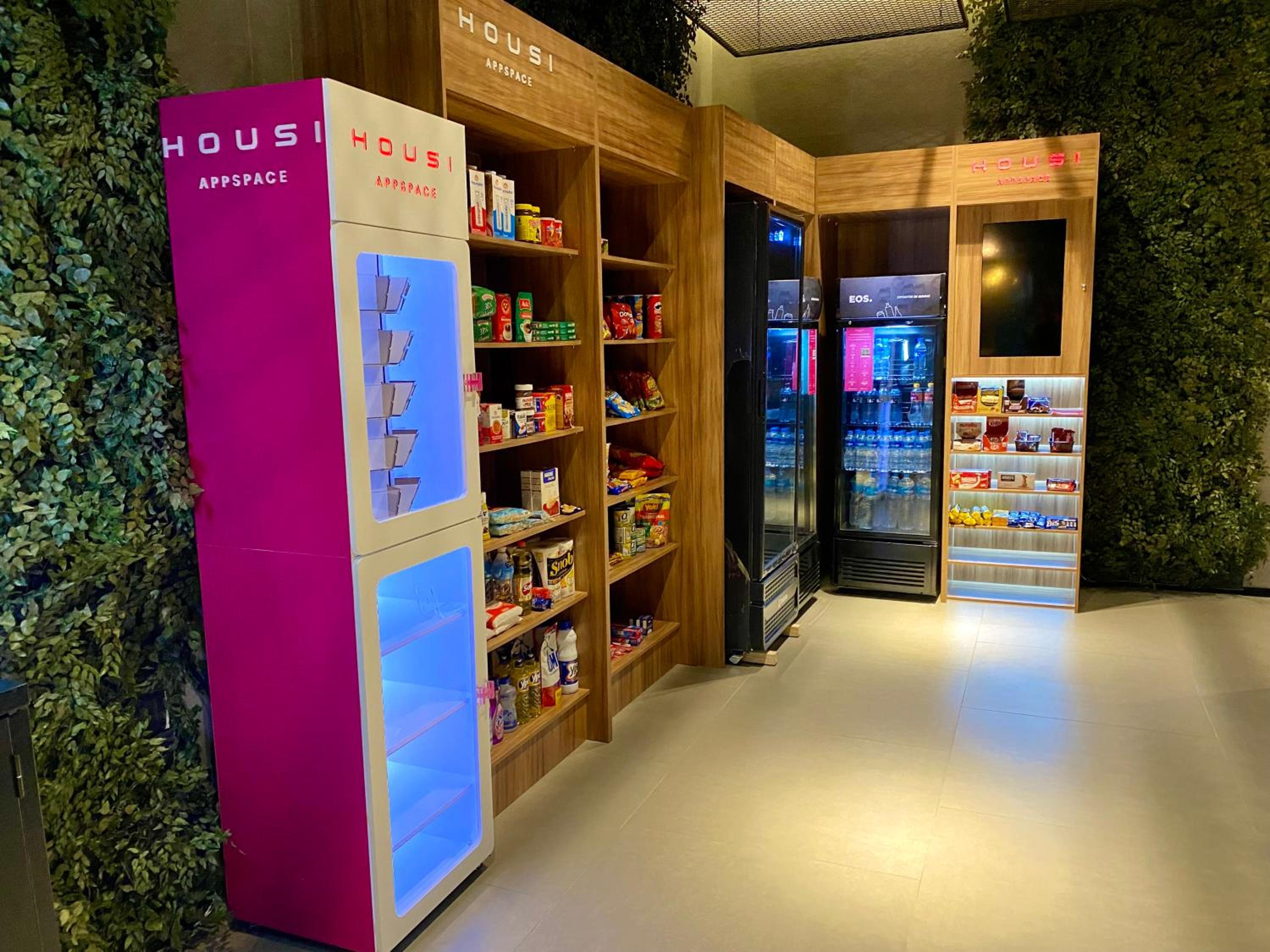 Studio 509 - Lindo studio ao lado do metro e shopping com Alexa