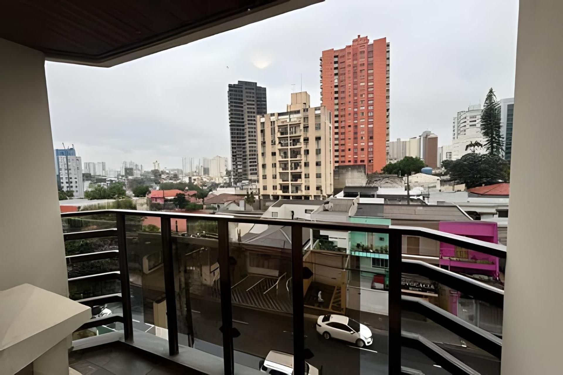 ENB1047 Flat hotel no centro de SBC para 2 pp Espaço e Conforto