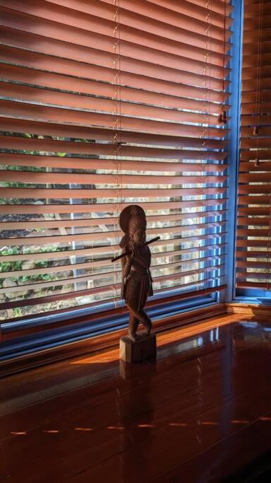 Romantic Retreat in the Dandenong Mountains