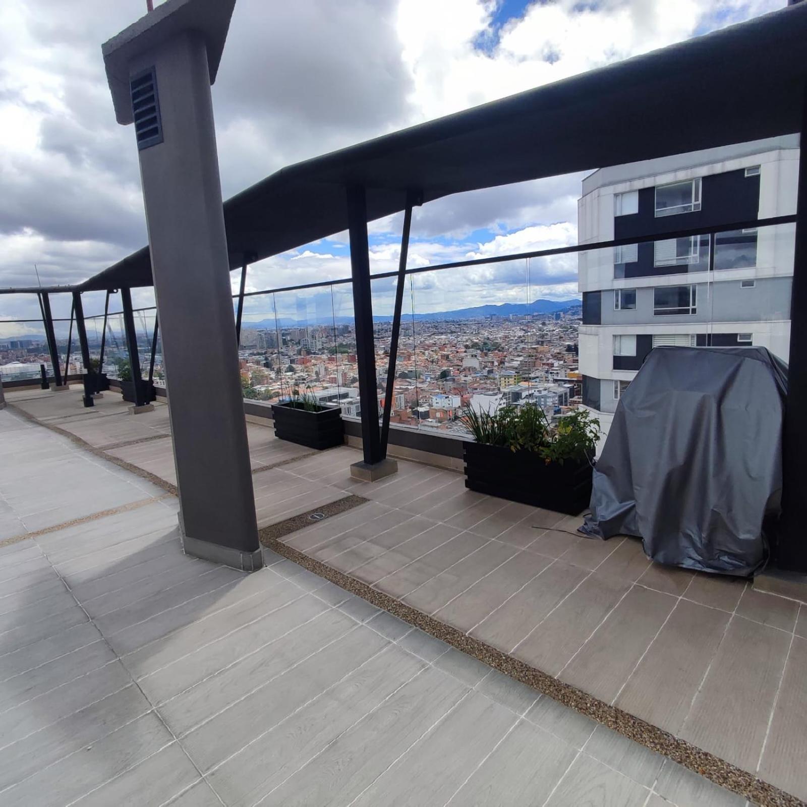 Nuevo y Acogedor en Chapinero Piso 17