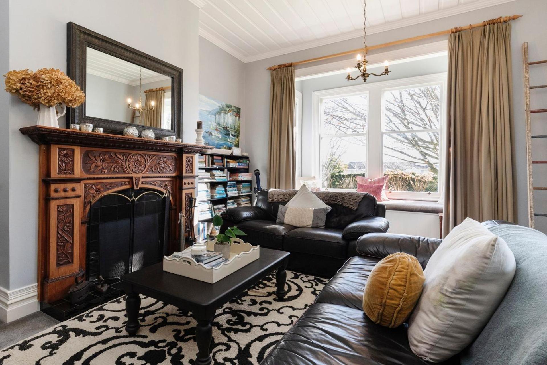 Timeless Treasure - family retreat with garden