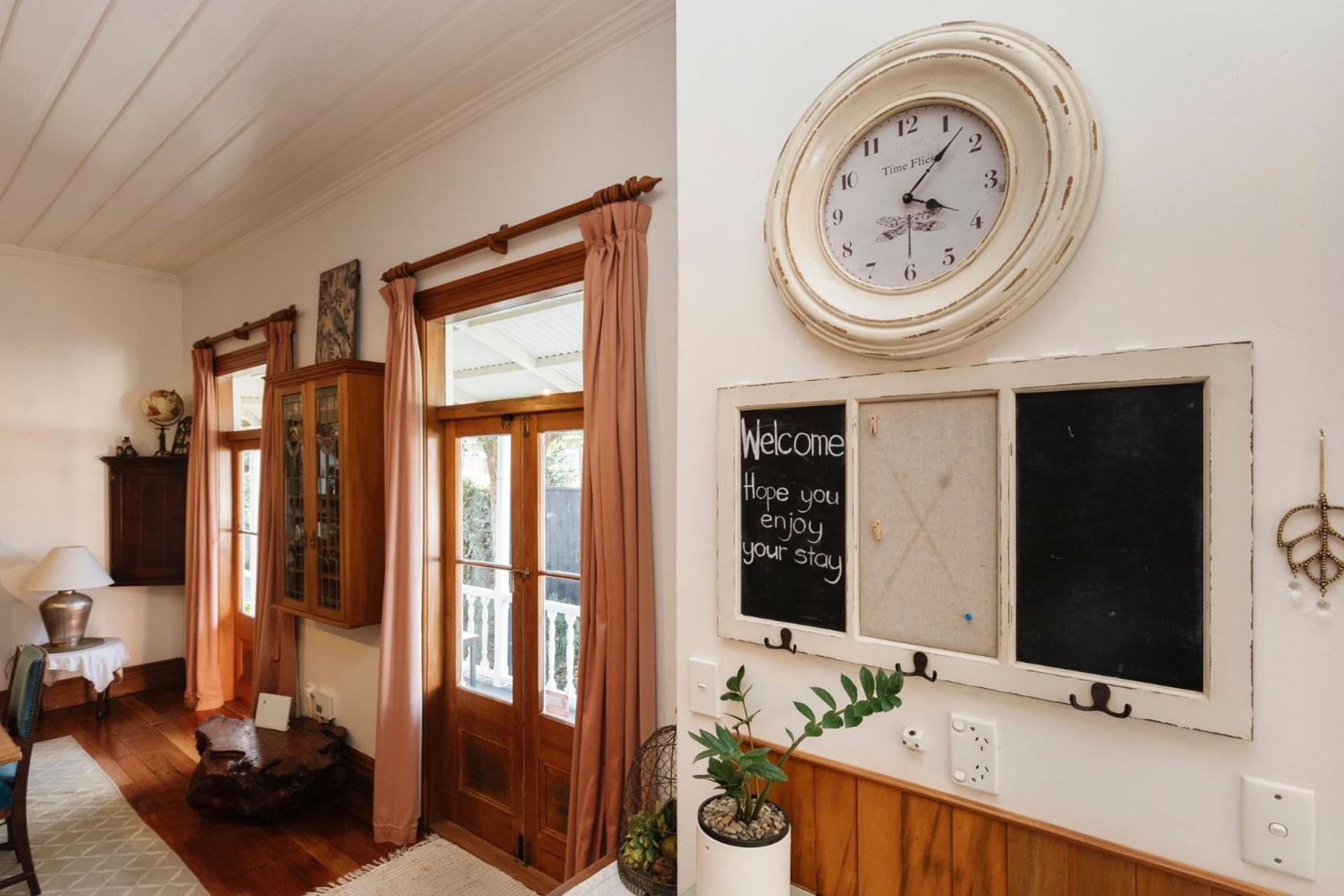 Timeless Treasure - family retreat with garden