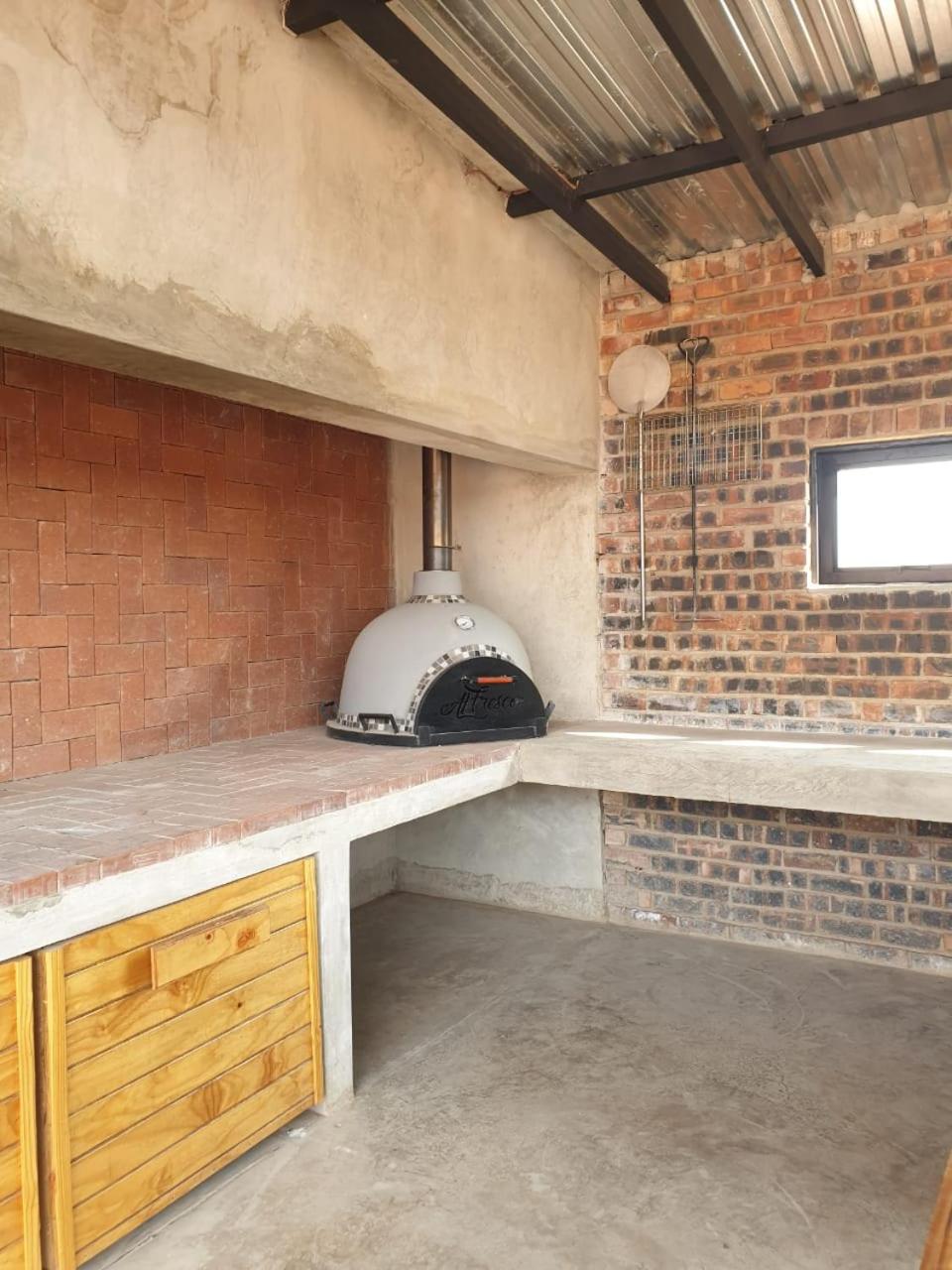 RhinoStay