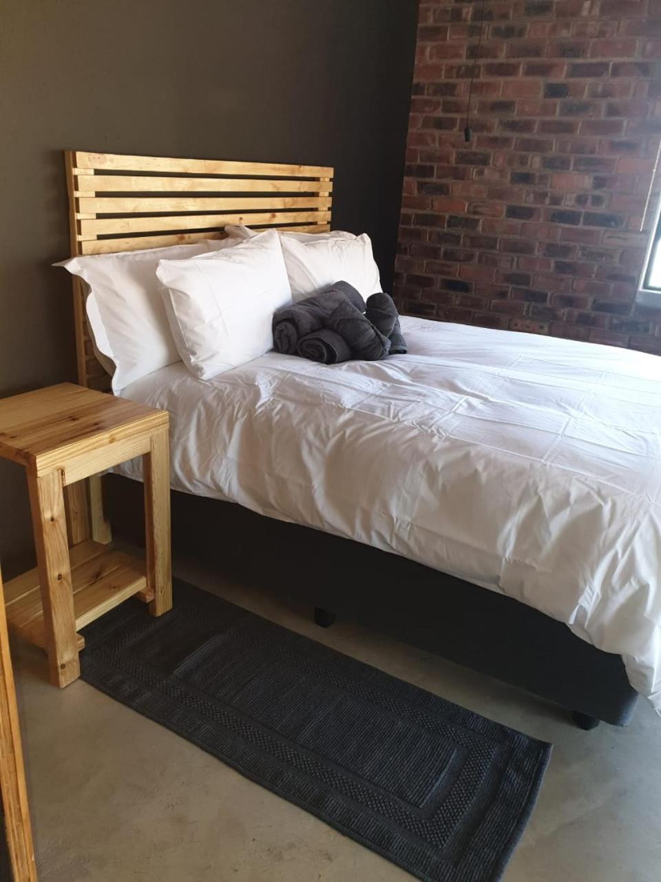 RhinoStay