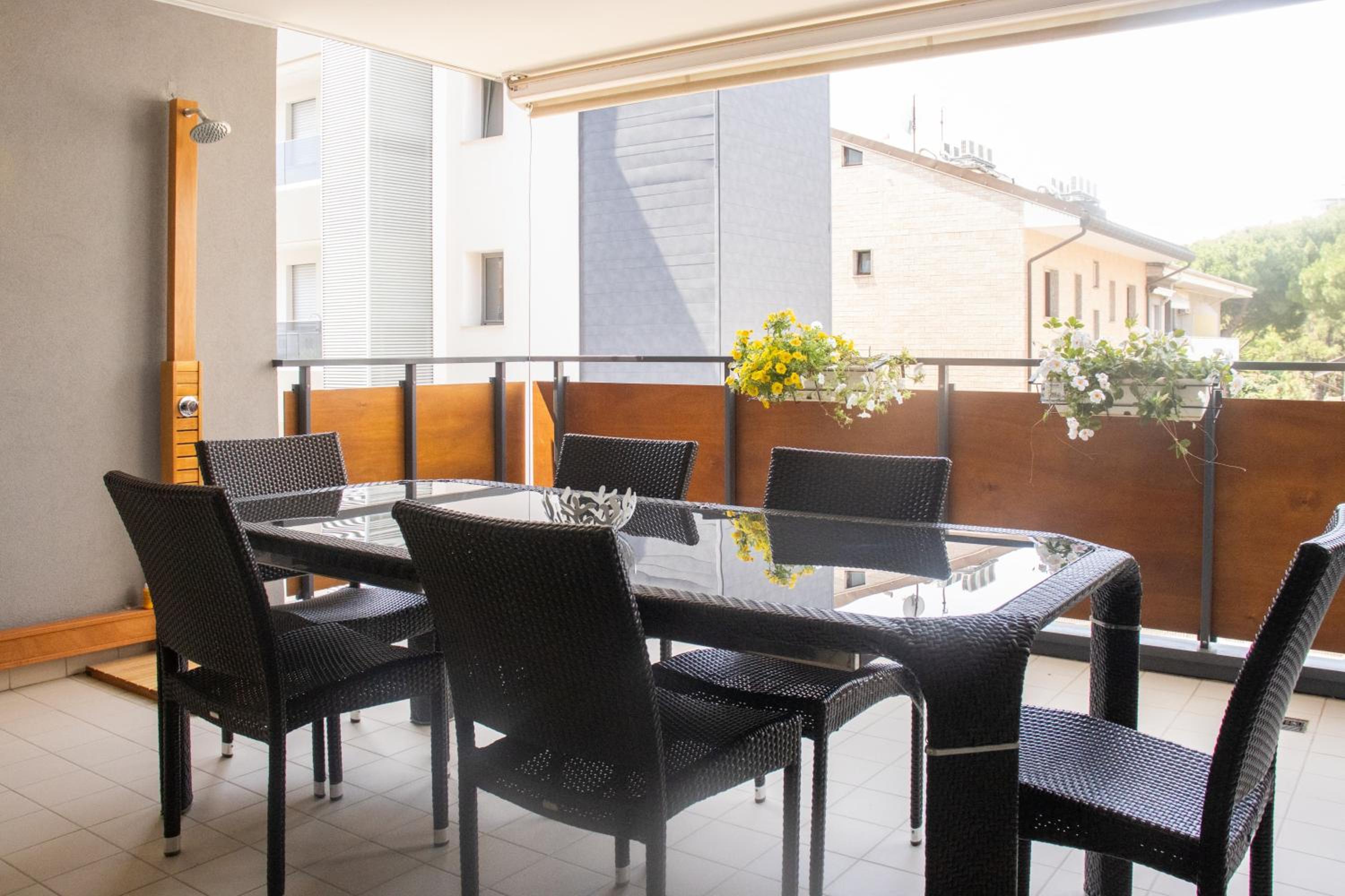 100 m from the beach with CABANA and JACUZZI included view 5