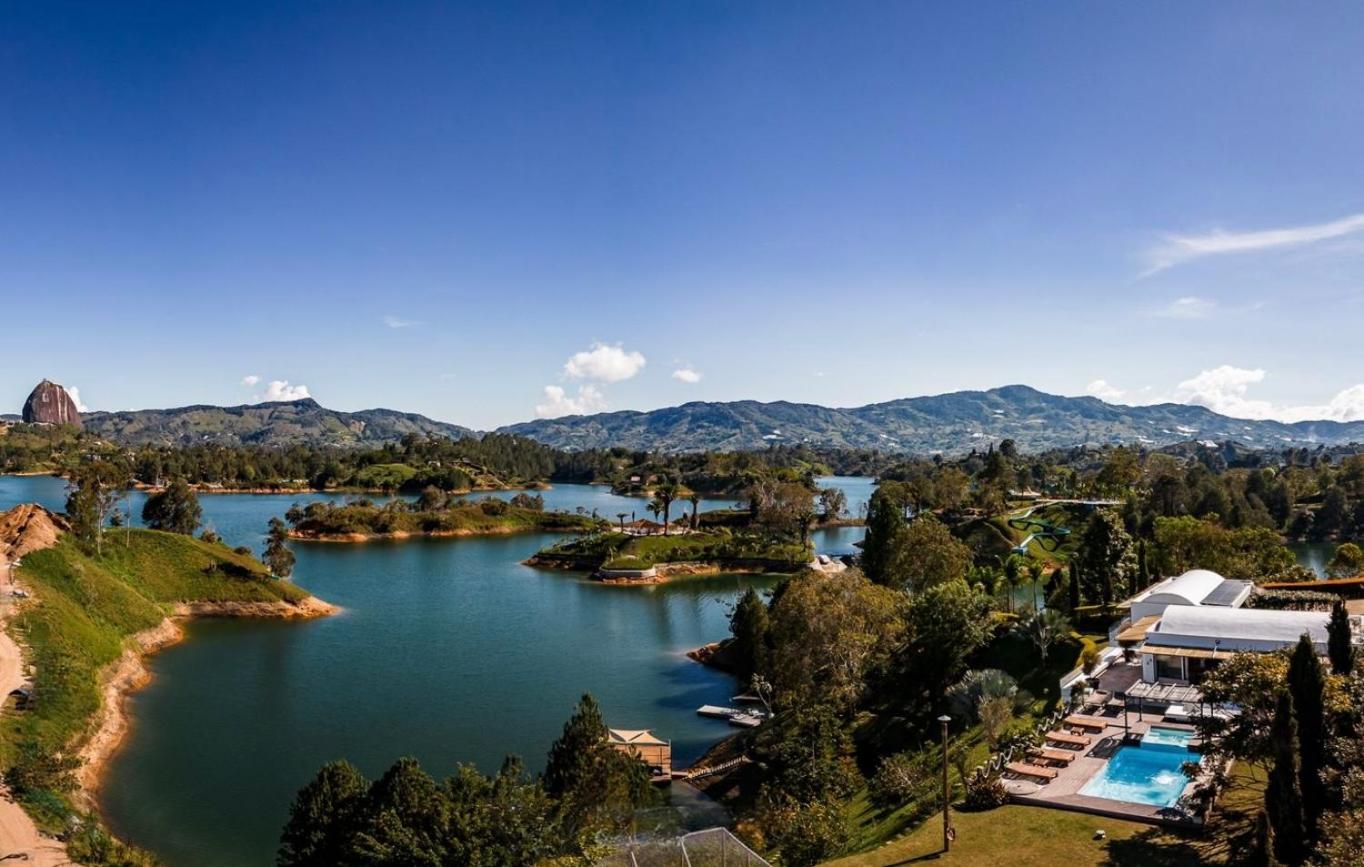 Lake Villa en el Peñol vista increíble
