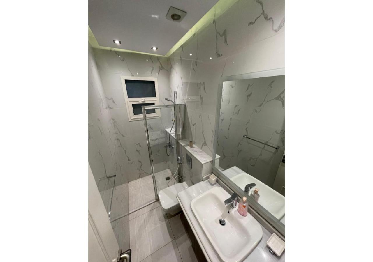 apartment in giza beside four seasons hotel