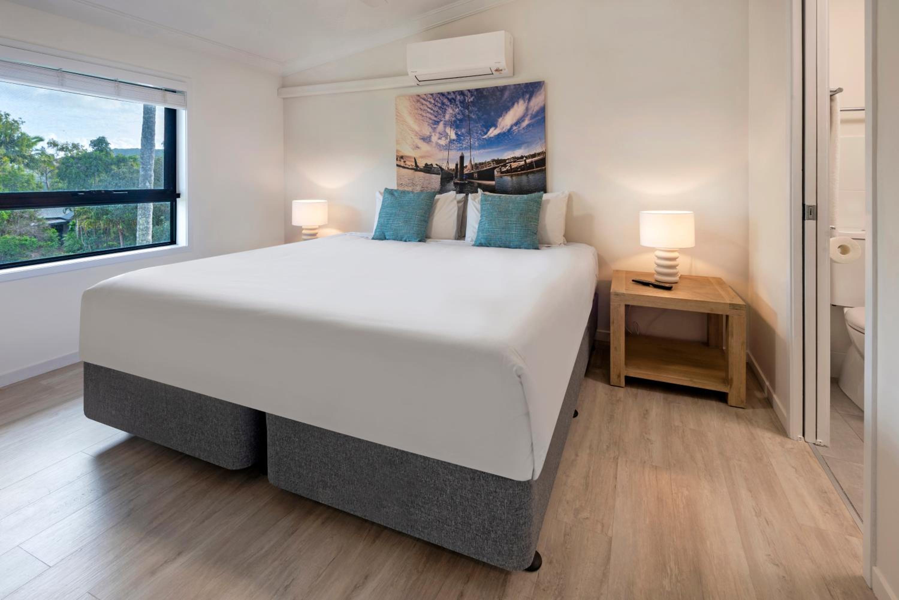 Oasis Apartments on Hamilton Island by HIHA