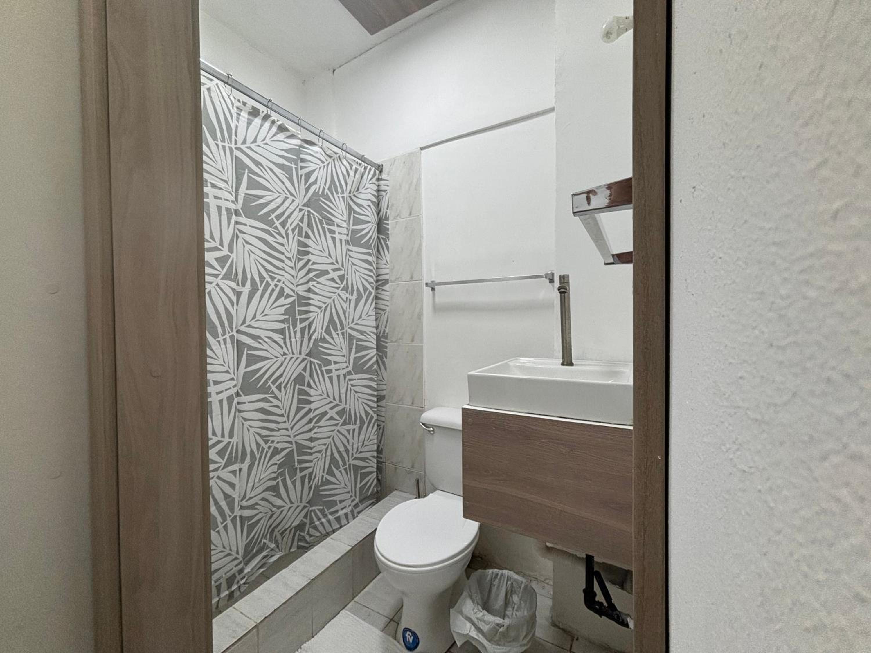 Daniel Suite