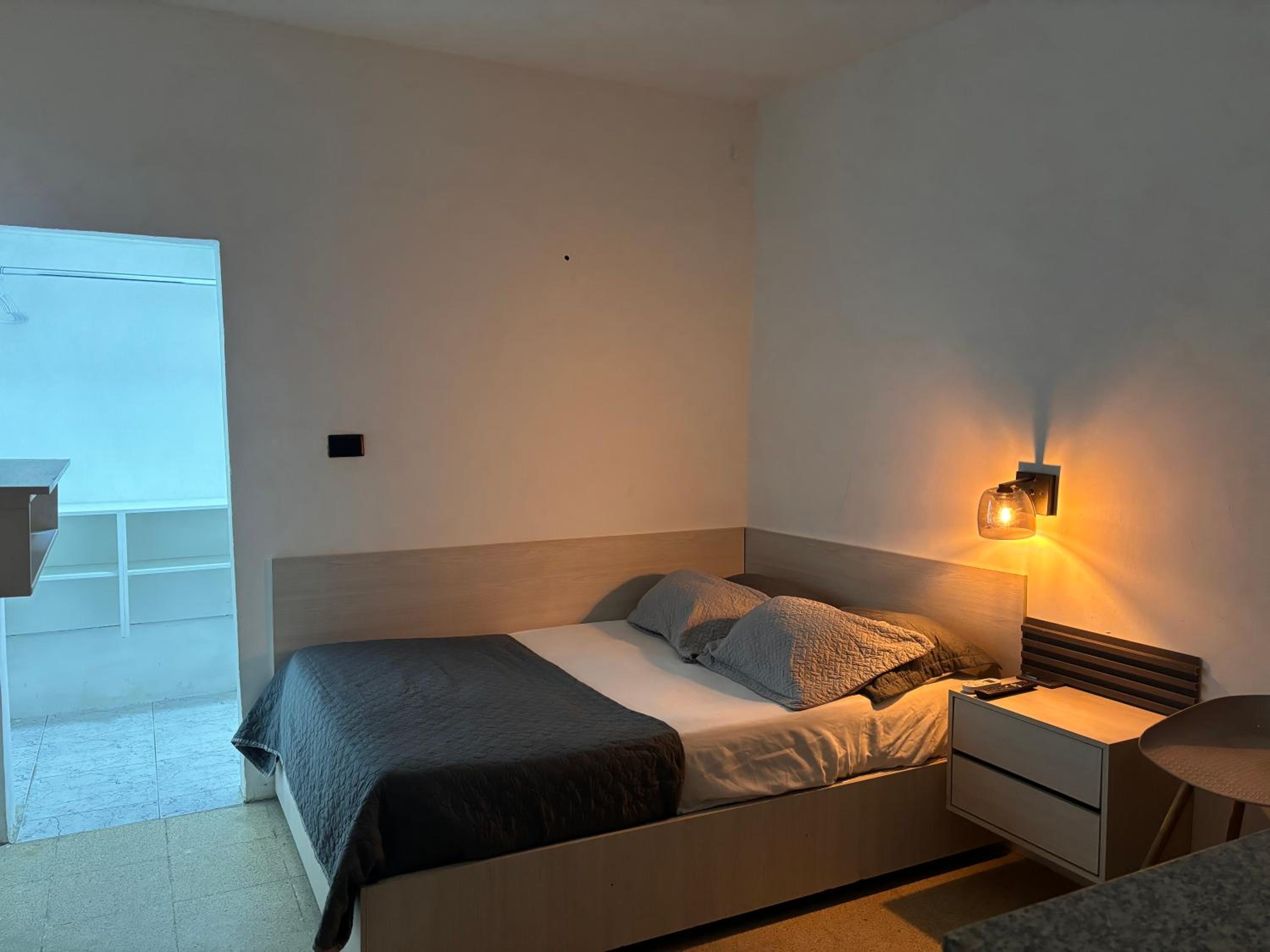 Daniel Suite