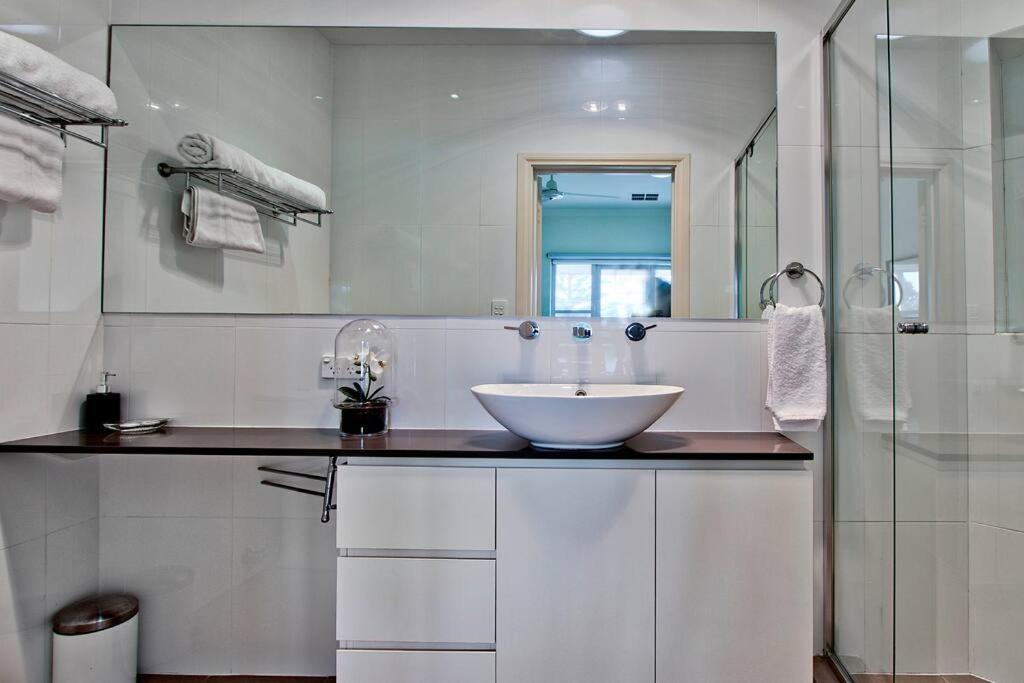 Unwind at Adelphi, Waterside, Pet friendly